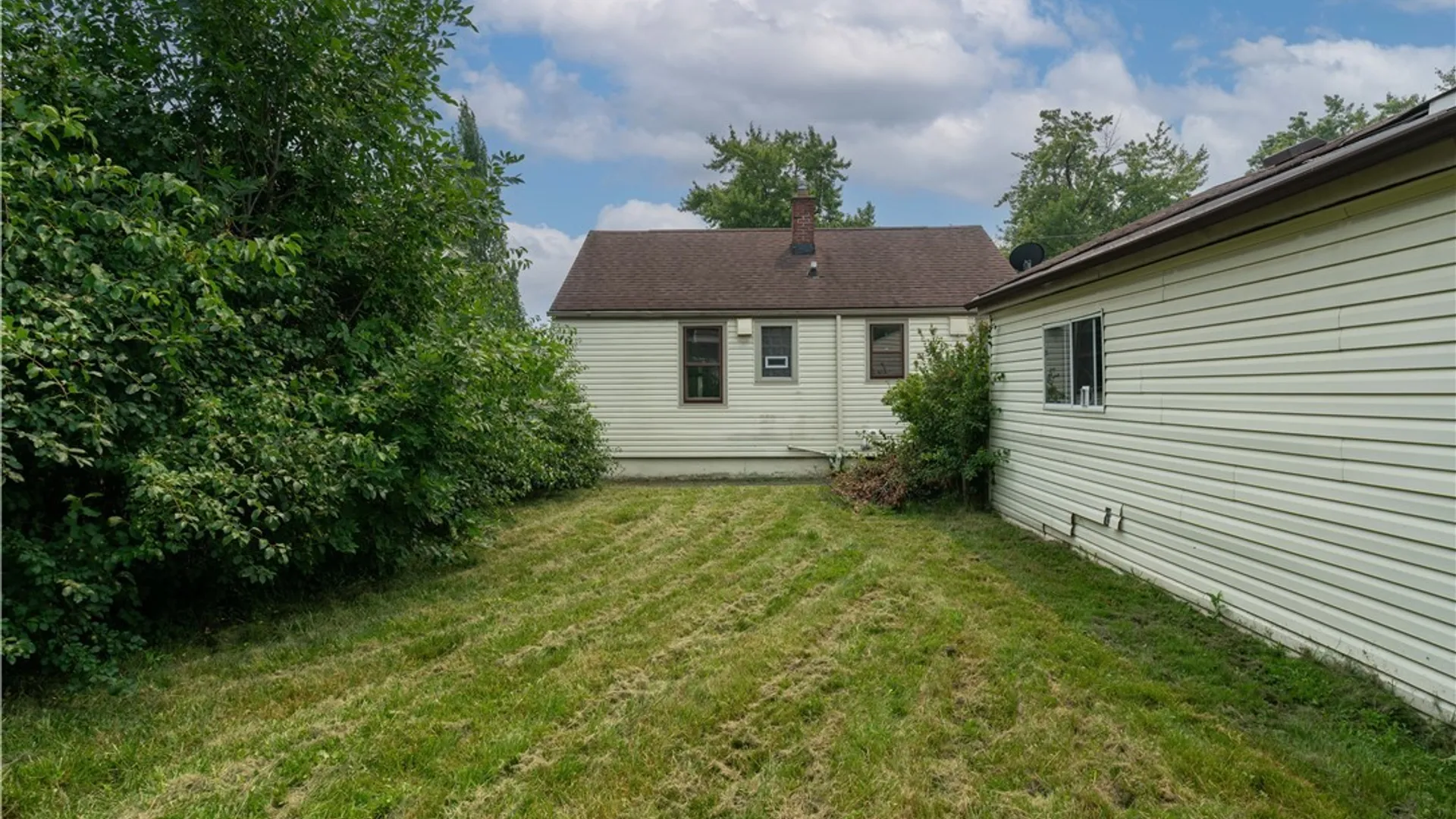 Property at 358 Taunton Place, Buffalo, NY 14216 29