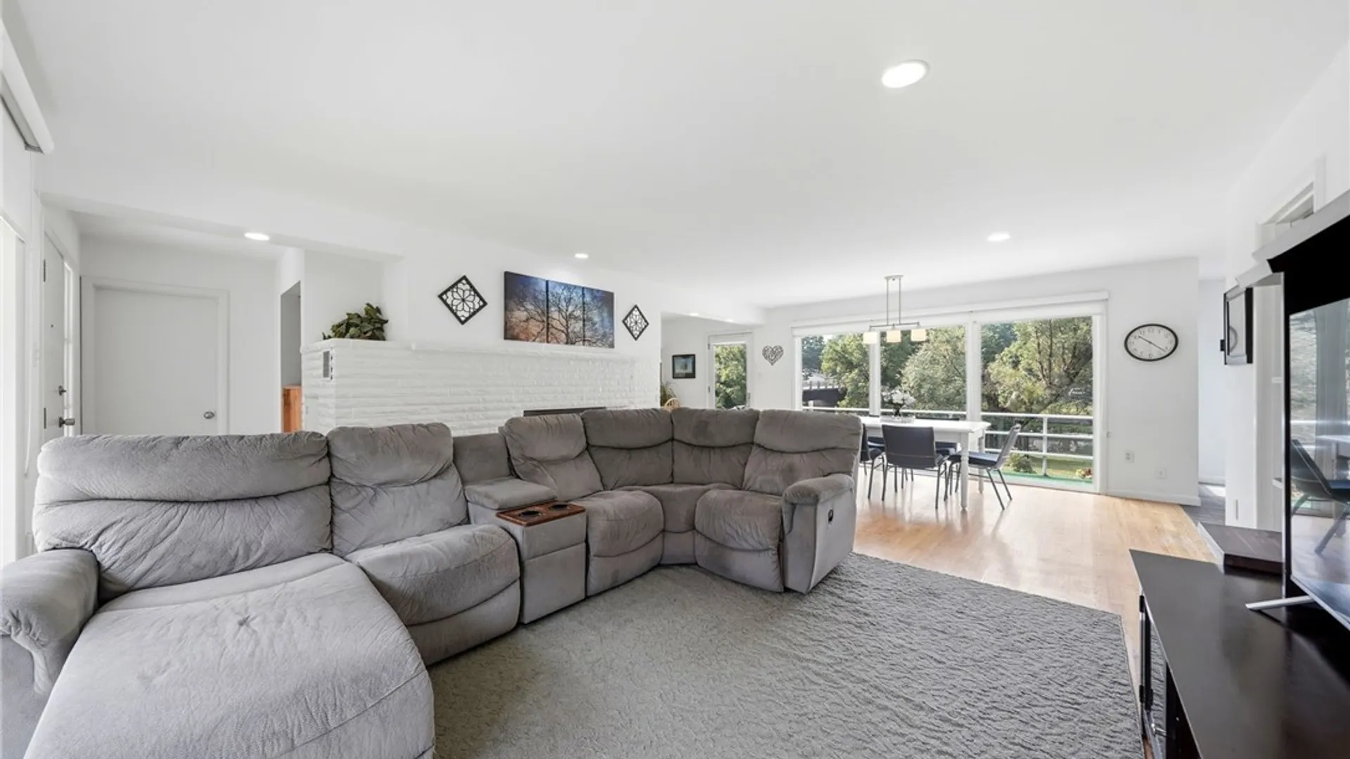 Property at 1 Haskell Drive, Lancaster, NY 14086 14