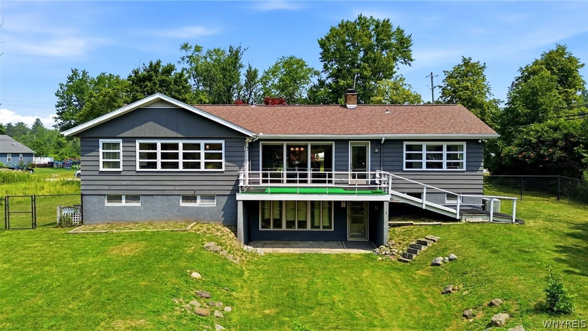 Property at 1 Haskell Drive, Lancaster, NY 14086 45