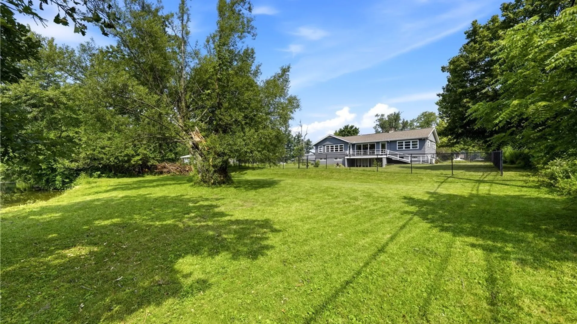 Property at 1 Haskell Drive, Lancaster, NY 14086 46