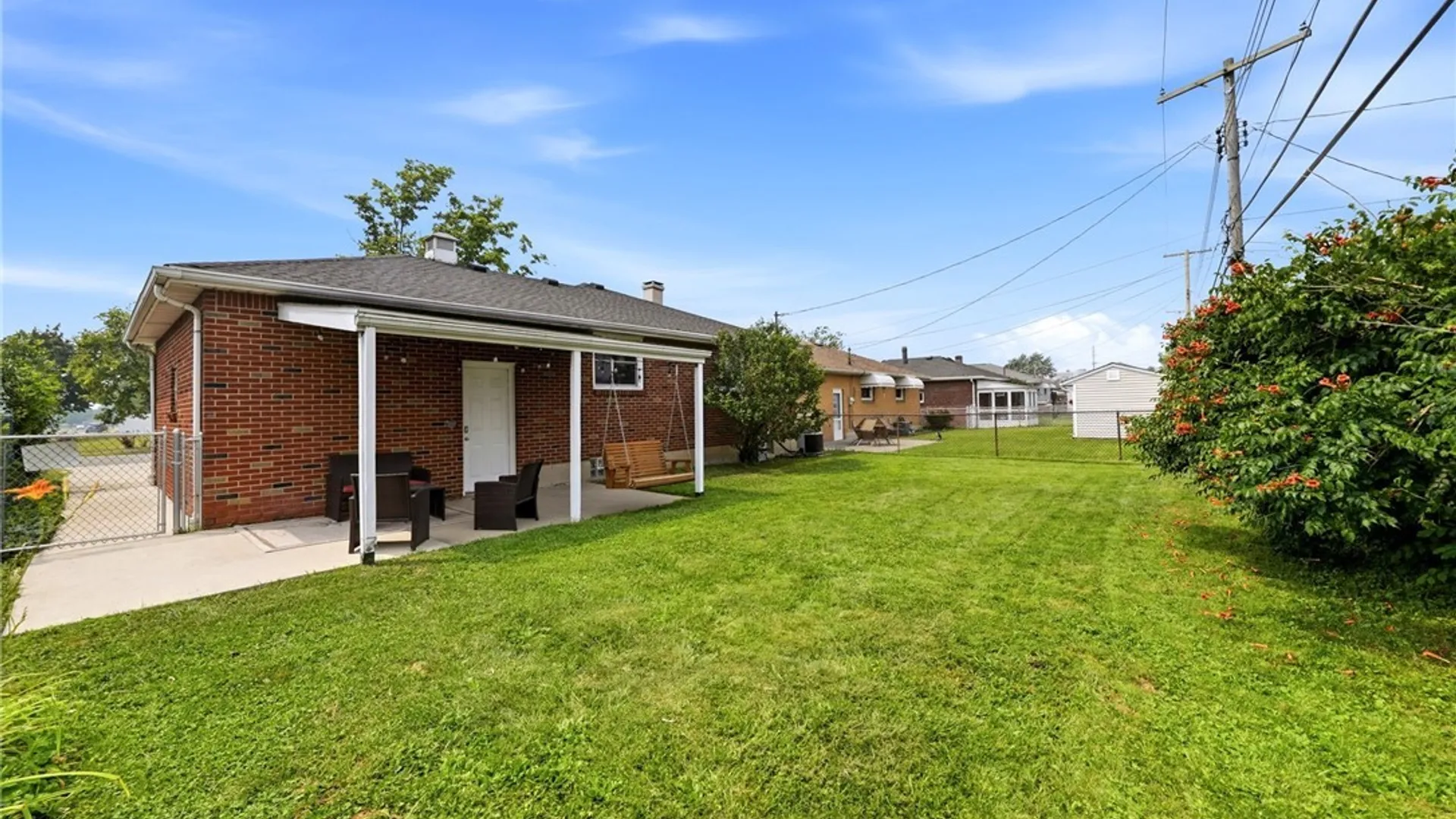 Property at 29 Bay Lane, Cheektowaga, NY 14225 17