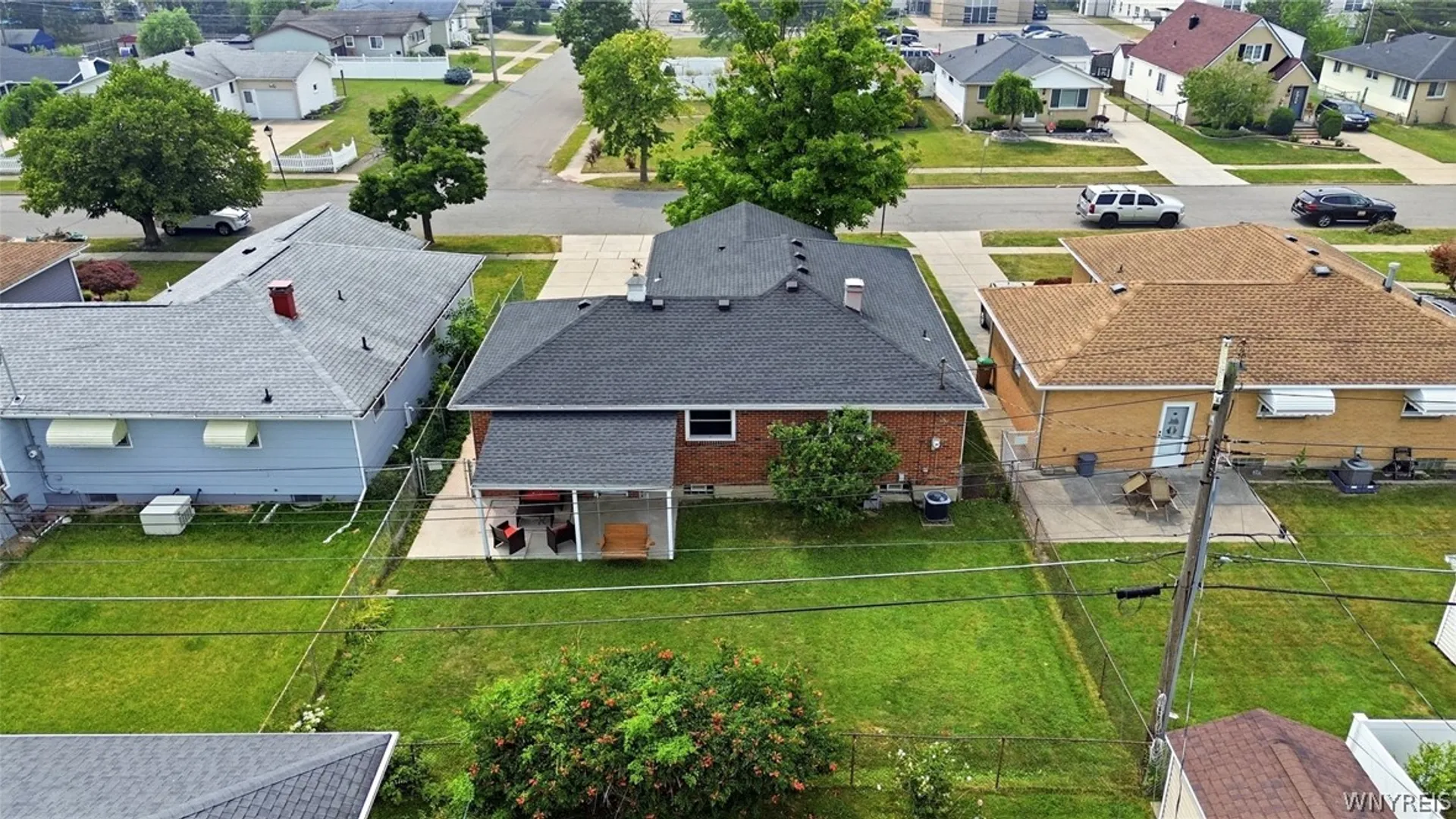 Property at 29 Bay Lane, Cheektowaga, NY 14225 24