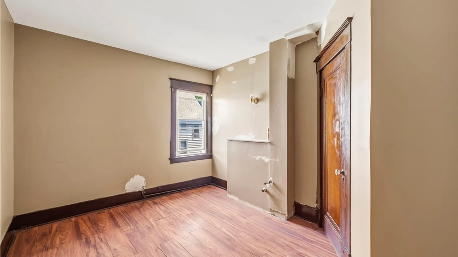 Property at 615 Hopkins Street, Buffalo, NY 14220 28