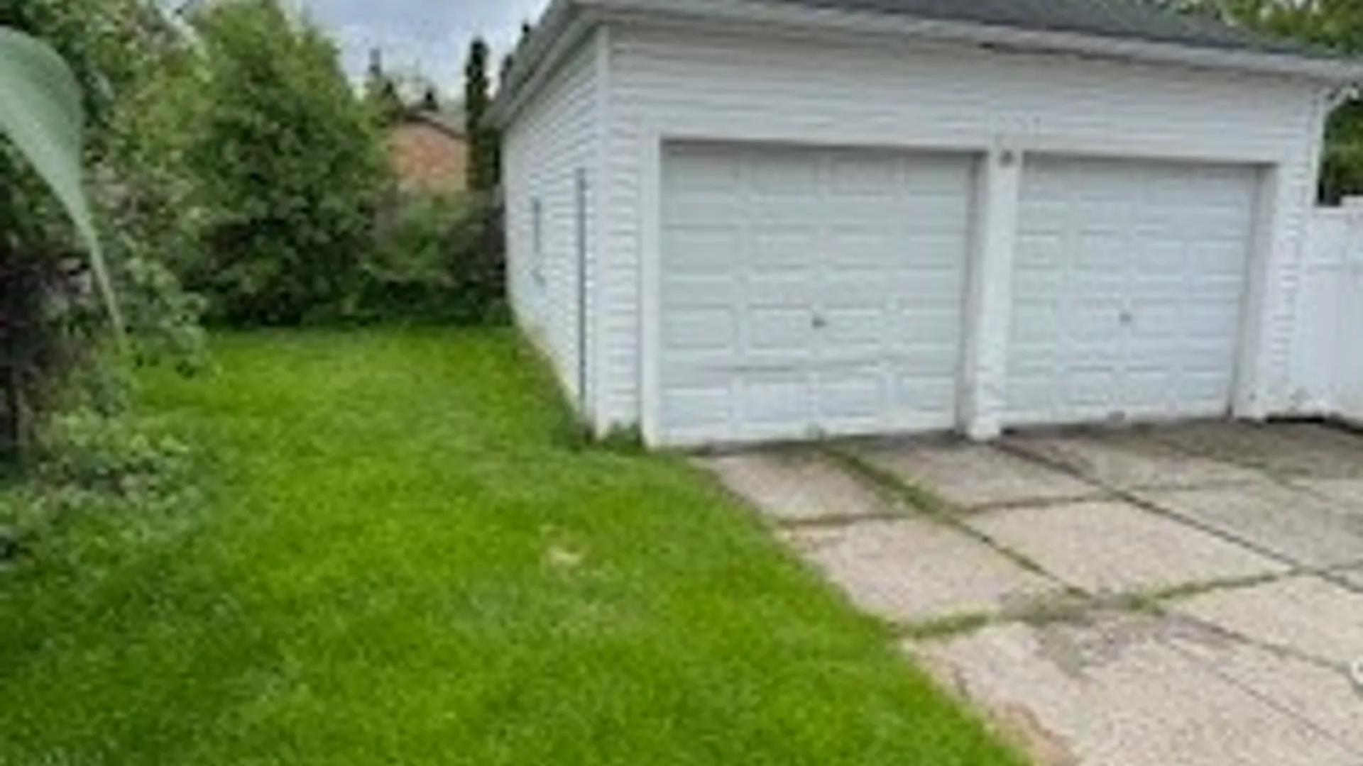 Property at 157 Springville Avenue, Amherst, NY 14226 18