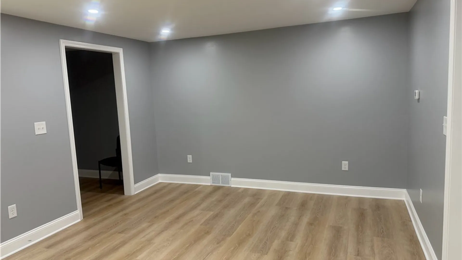 Property at 48 Rogers Avenue, Buffalo, NY 14211 16