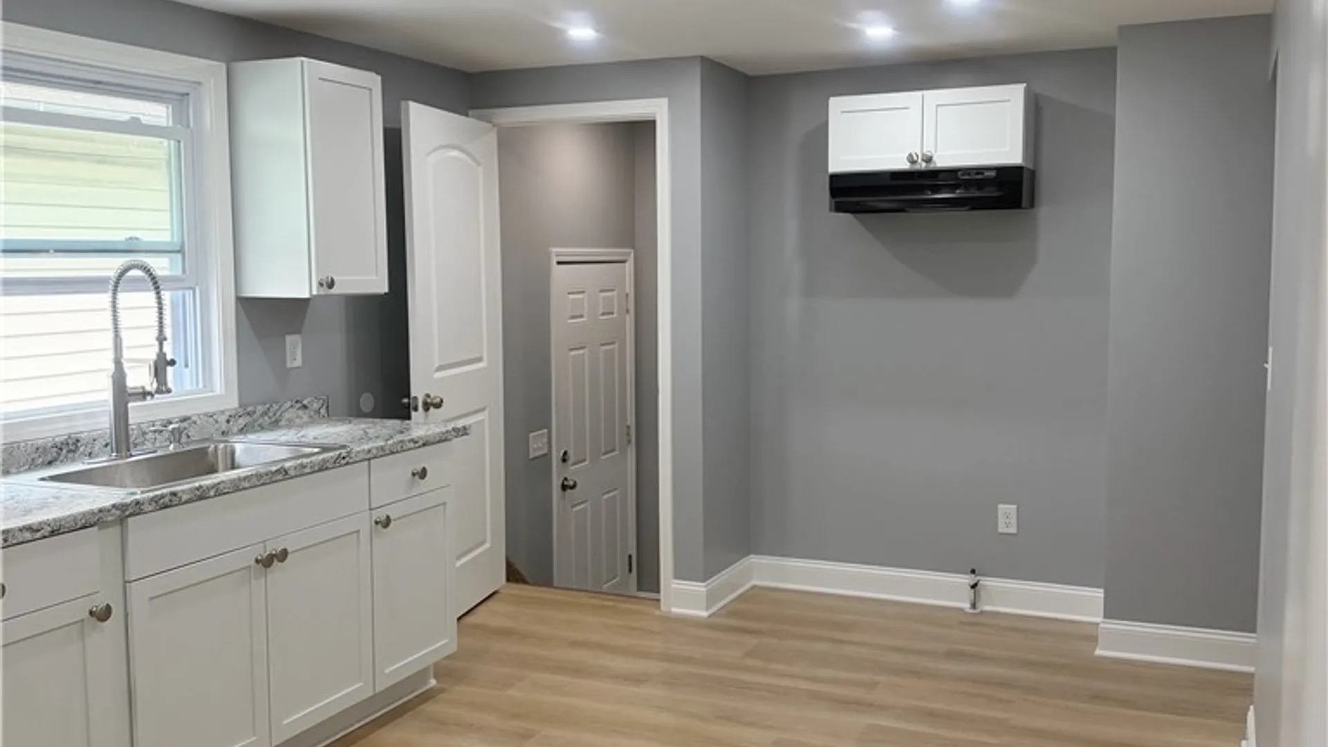 Property at 48 Rogers Avenue, Buffalo, NY 14211 17