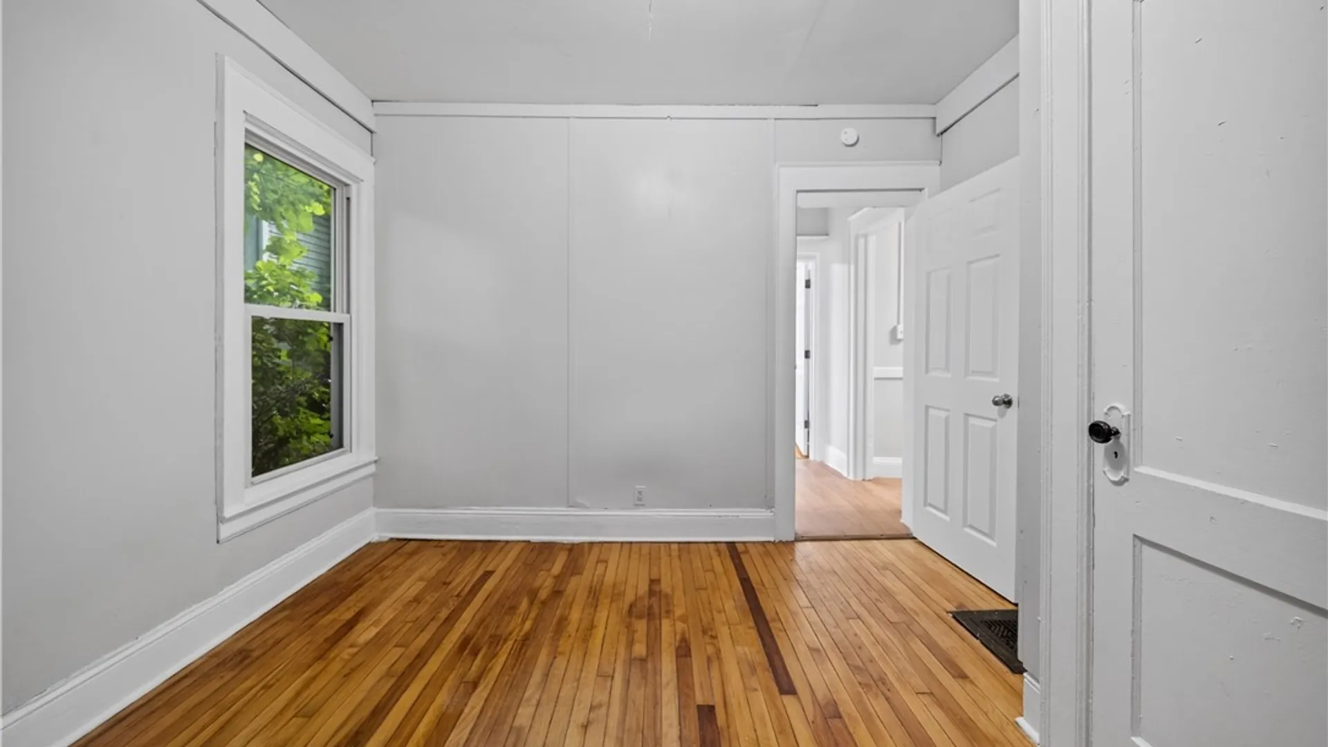 Property at 2410 E Genesee Street, Syracuse, NY 13210 17