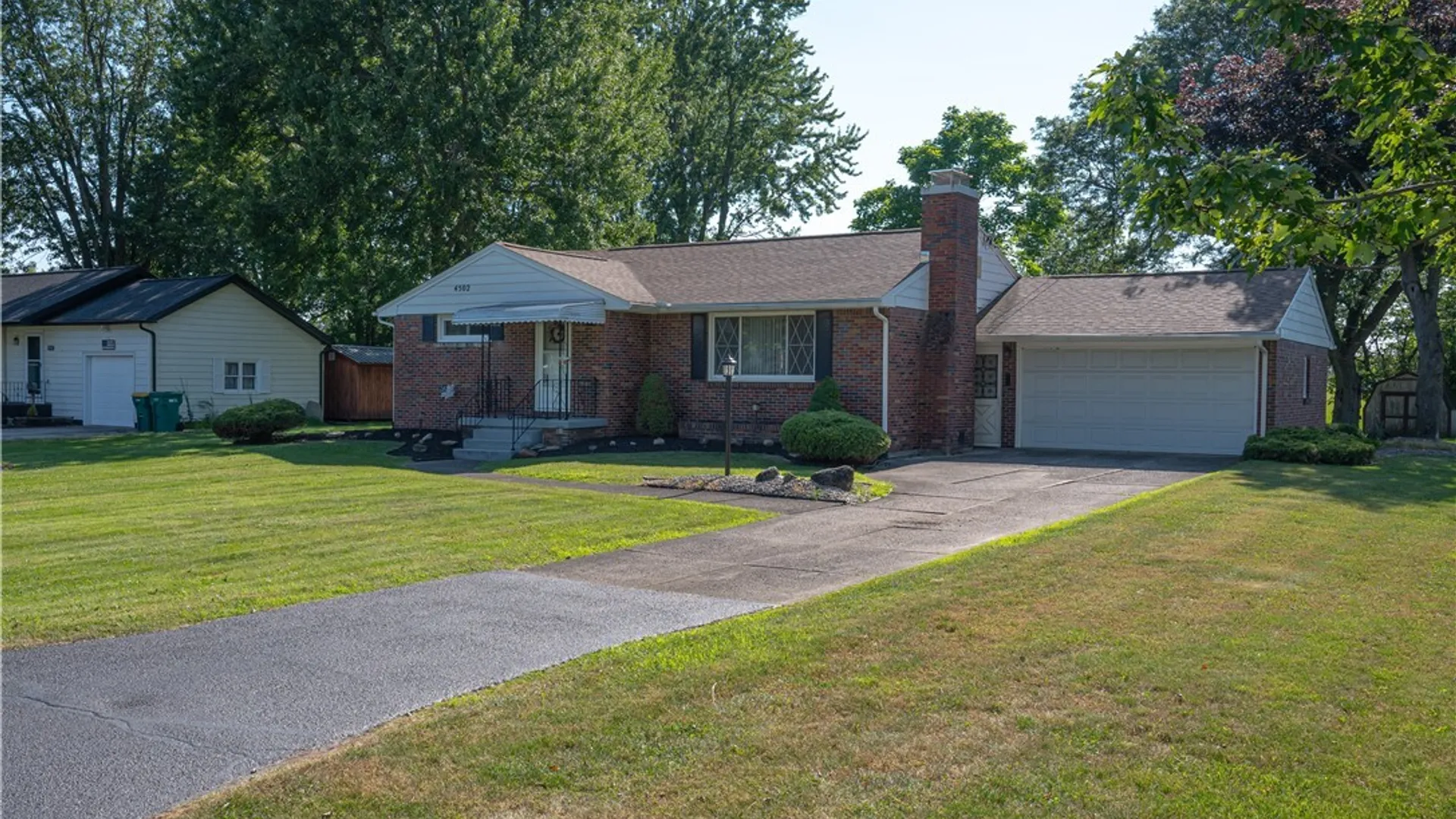 Property at 4502 Gentwood Drive, Clarence, NY 14221 2