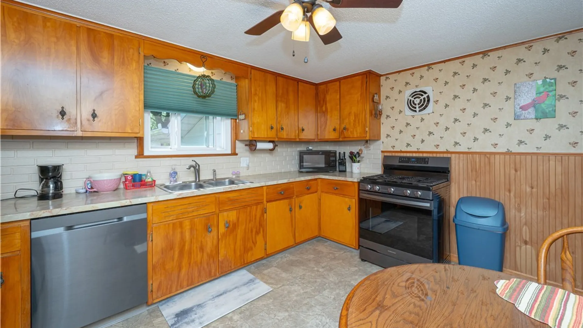 Property at 4502 Gentwood Drive, Clarence, NY 14221 22