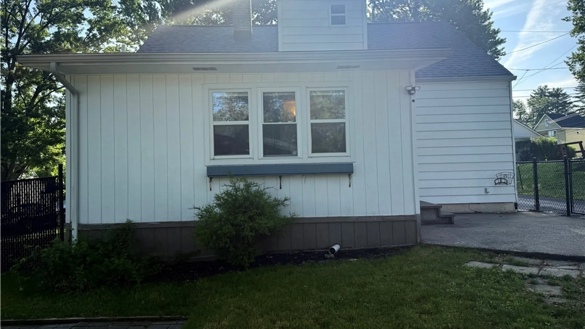 Property at 3 Marks Place, New Hartford, NY 13413 4