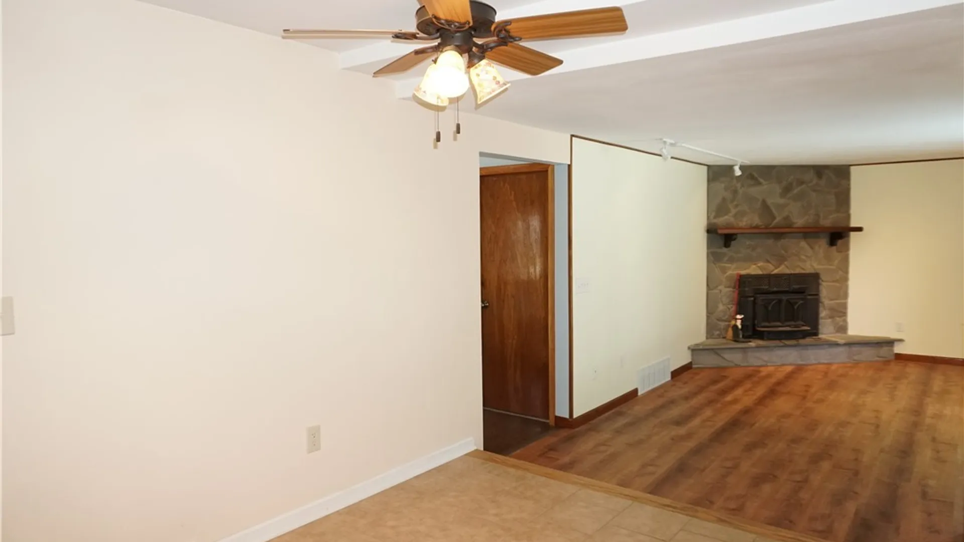 Property at 6189 Ridgecrest Dr, Cicero, NY 13212 15