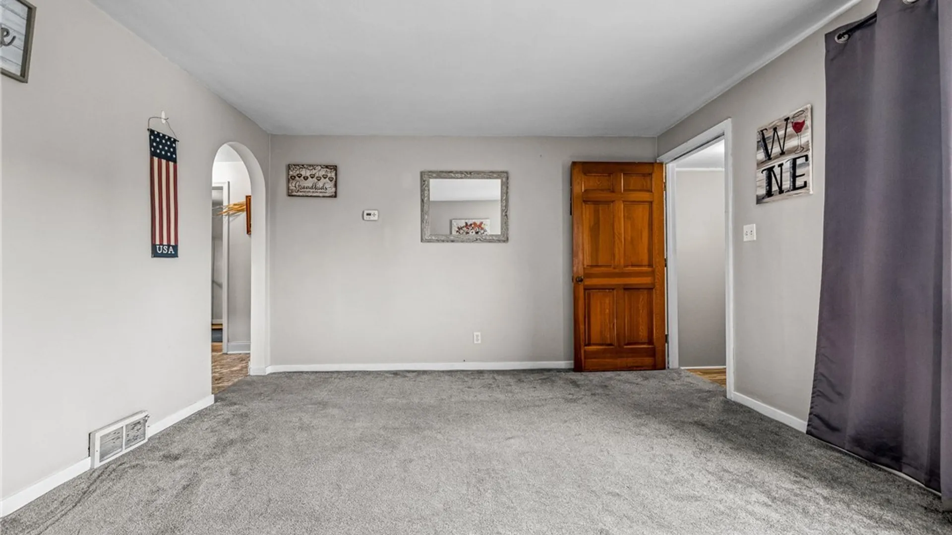 Property at 95 Westland Parkway, Cheektowaga, NY 14225 21