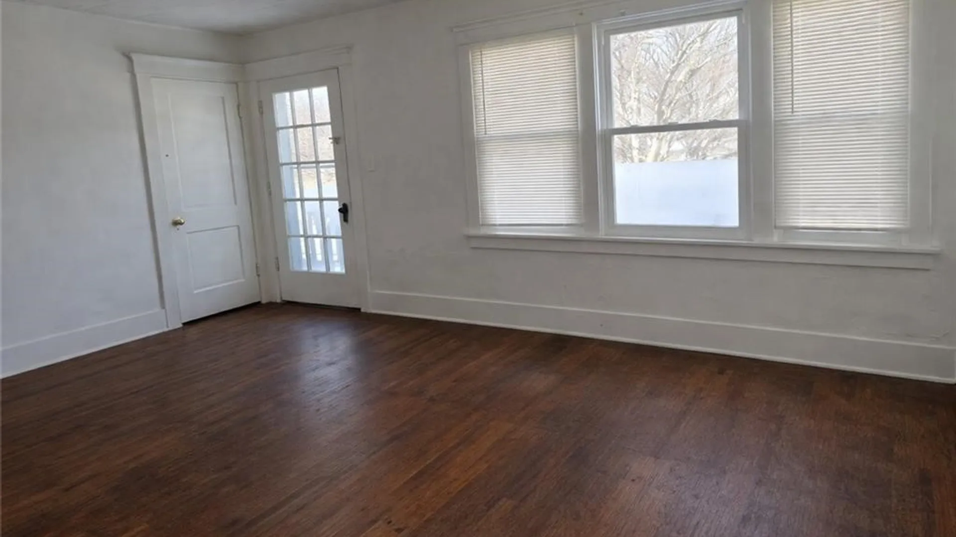 Property at 196 Englewood Avenue, Buffalo, NY 14214 4