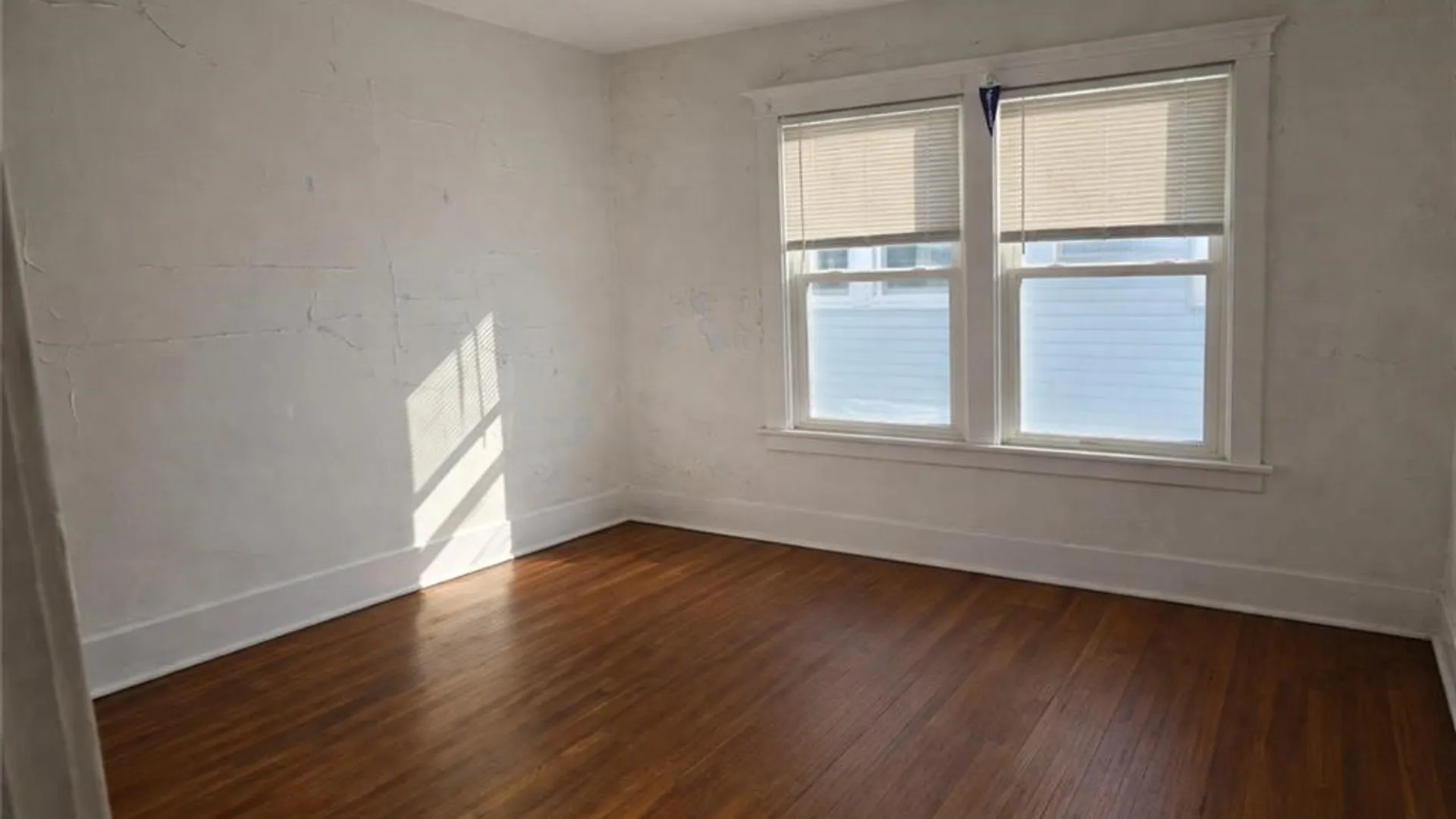 Property at 196 Englewood Avenue, Buffalo, NY 14214 8