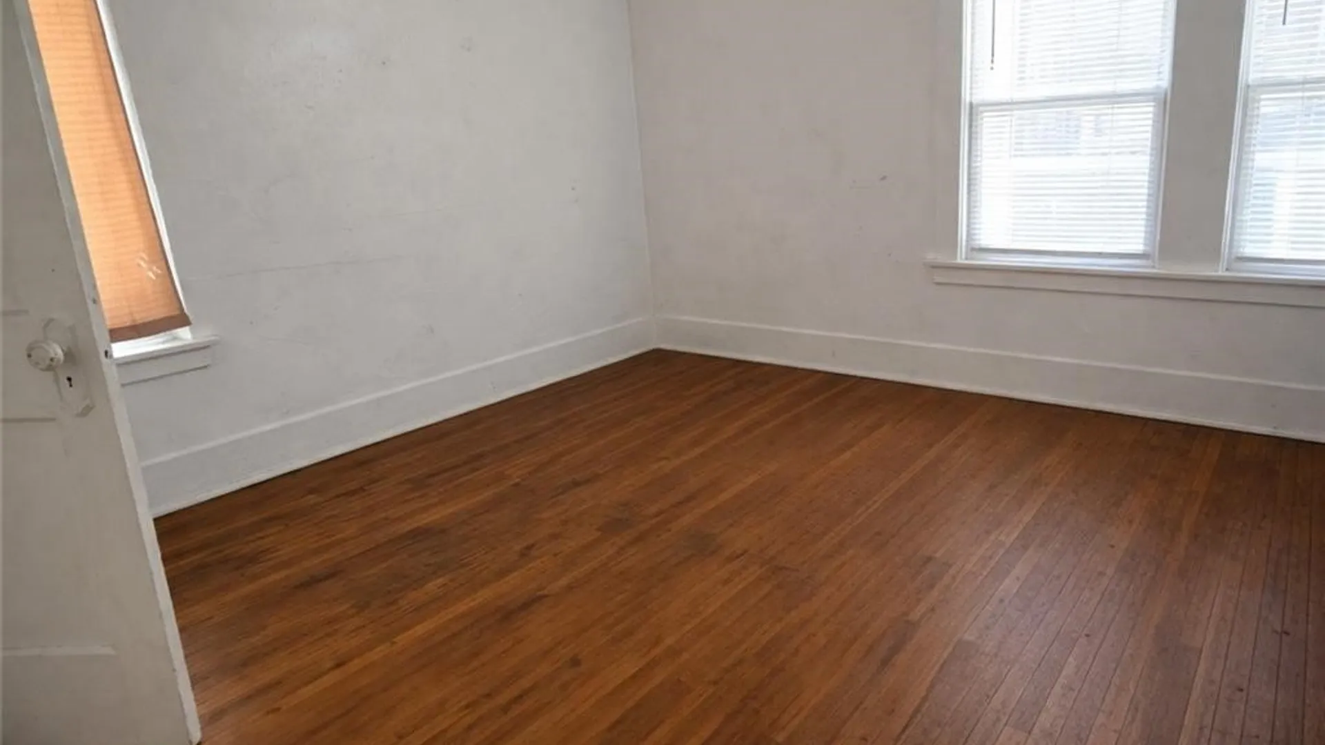 Property at 196 Englewood Avenue, Buffalo, NY 14214 9