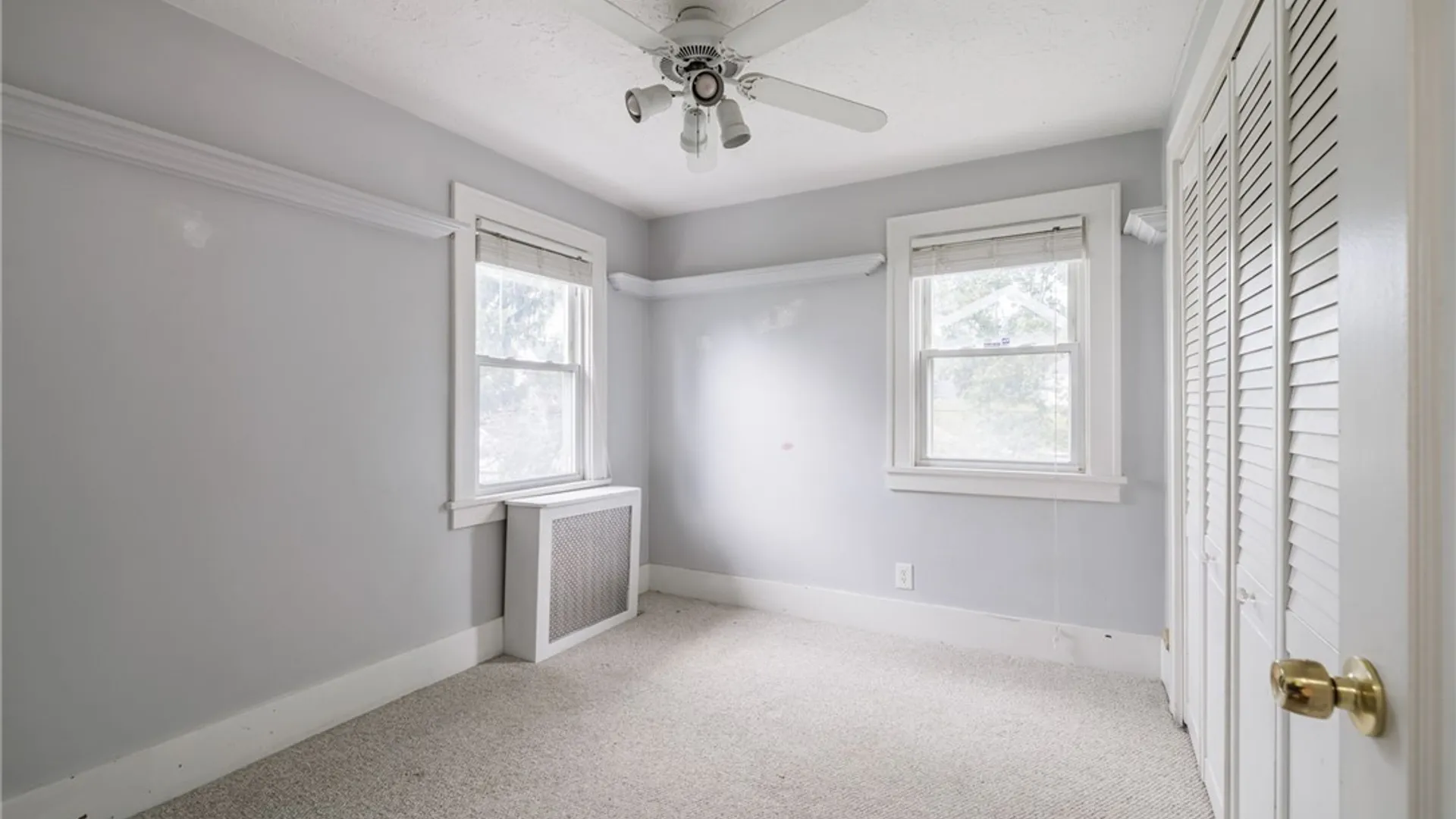 Property at 607 Laurelton Road, Irondequoit, NY 14609 14