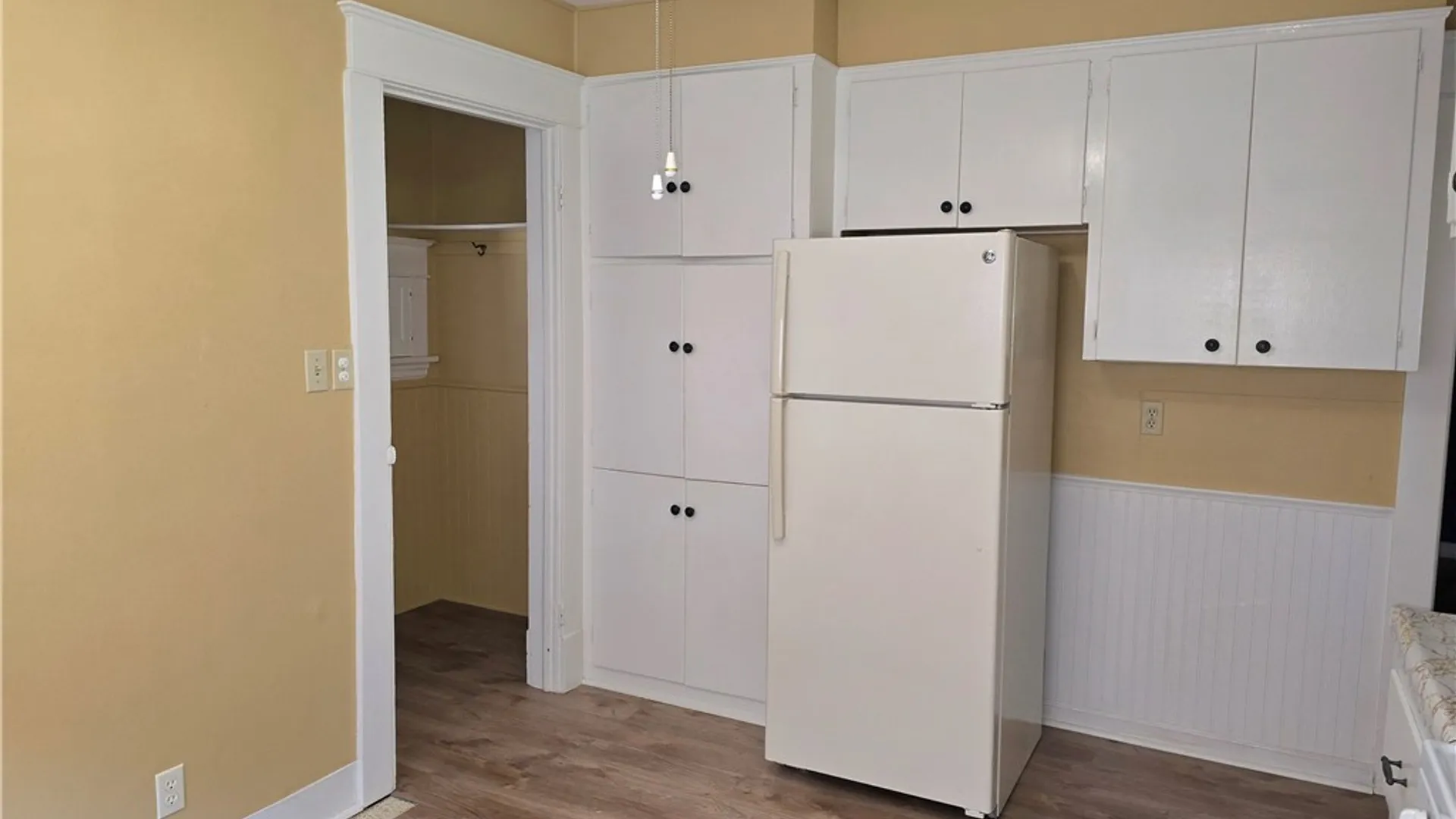 Property at 146 Saranac Avenue, Buffalo, NY 14216 11