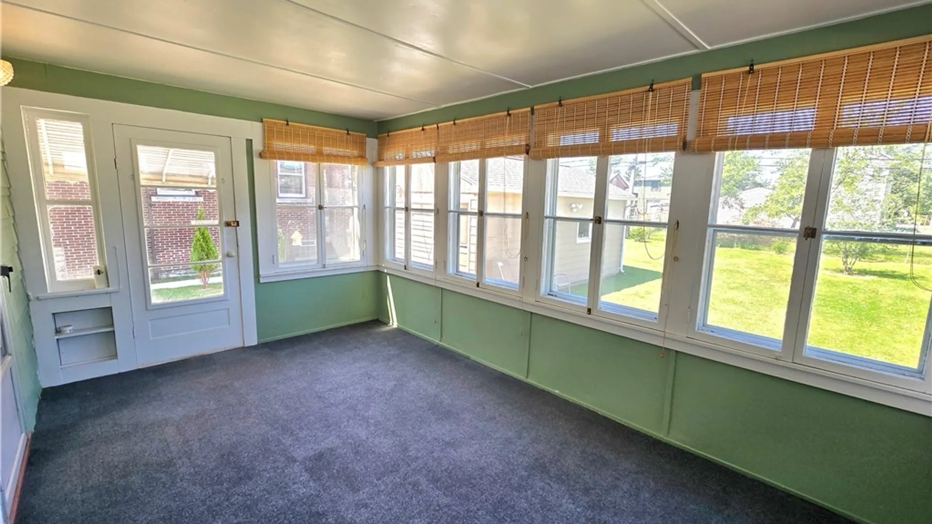 Property at 146 Saranac Avenue, Buffalo, NY 14216 24