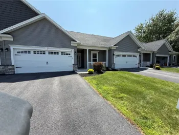 73 Timber Creek, Gates, NY 14606