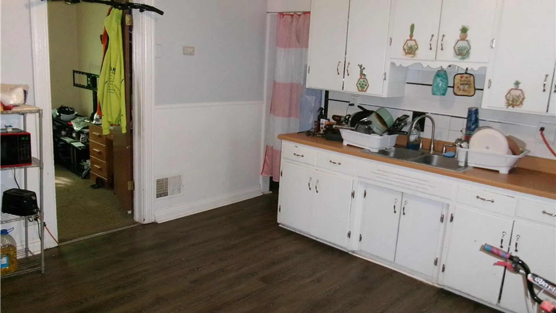 Property at 712 Smith St, Rochester, NY 14606 2