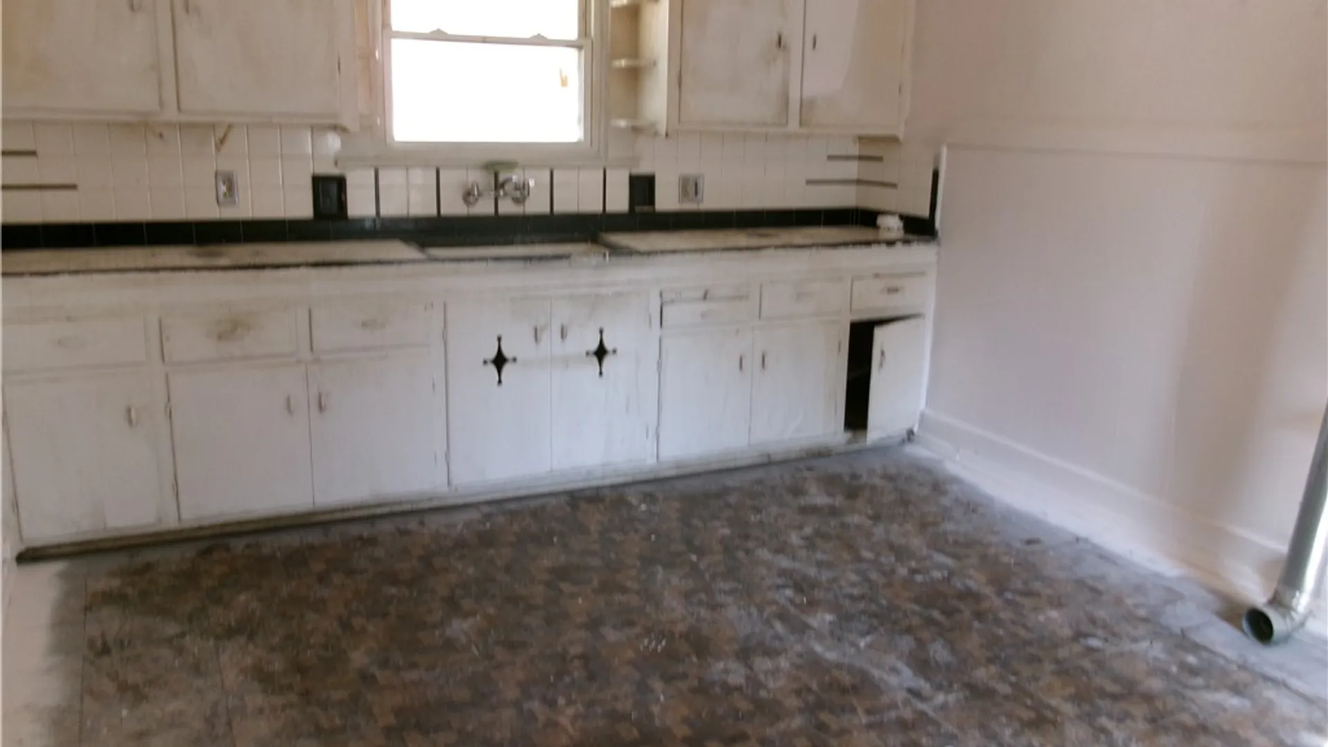 Property at 79 Ambrose St, Rochester, NY 14608 8