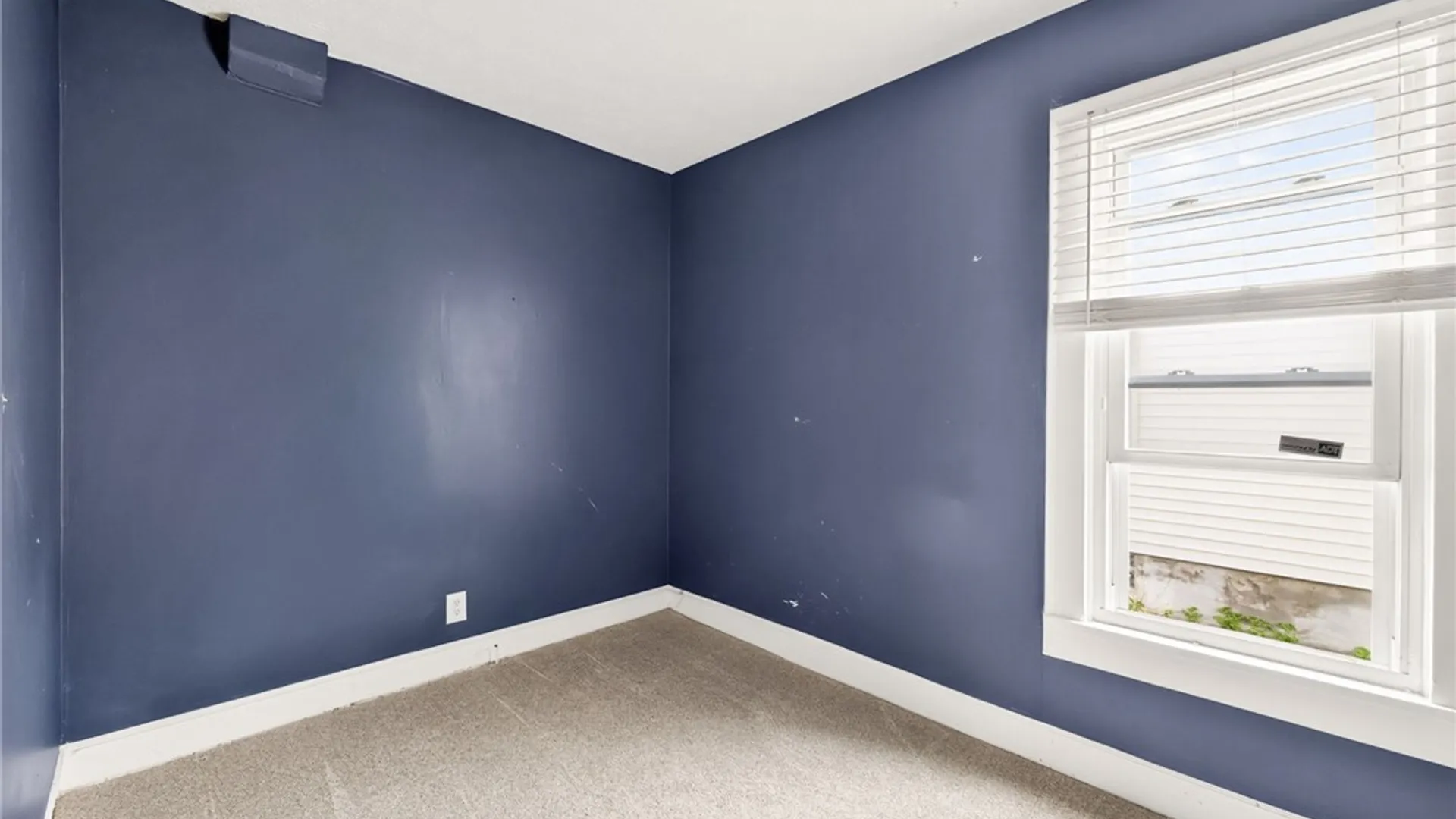 Property at 19 Waverly Place, Rochester, NY 14608 16