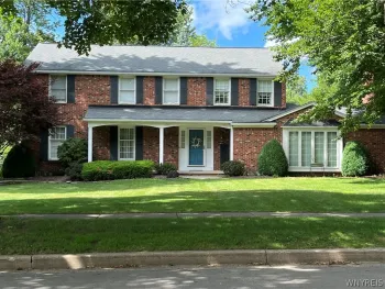 Property at 82 Deer Run, Amherst, NY 14221