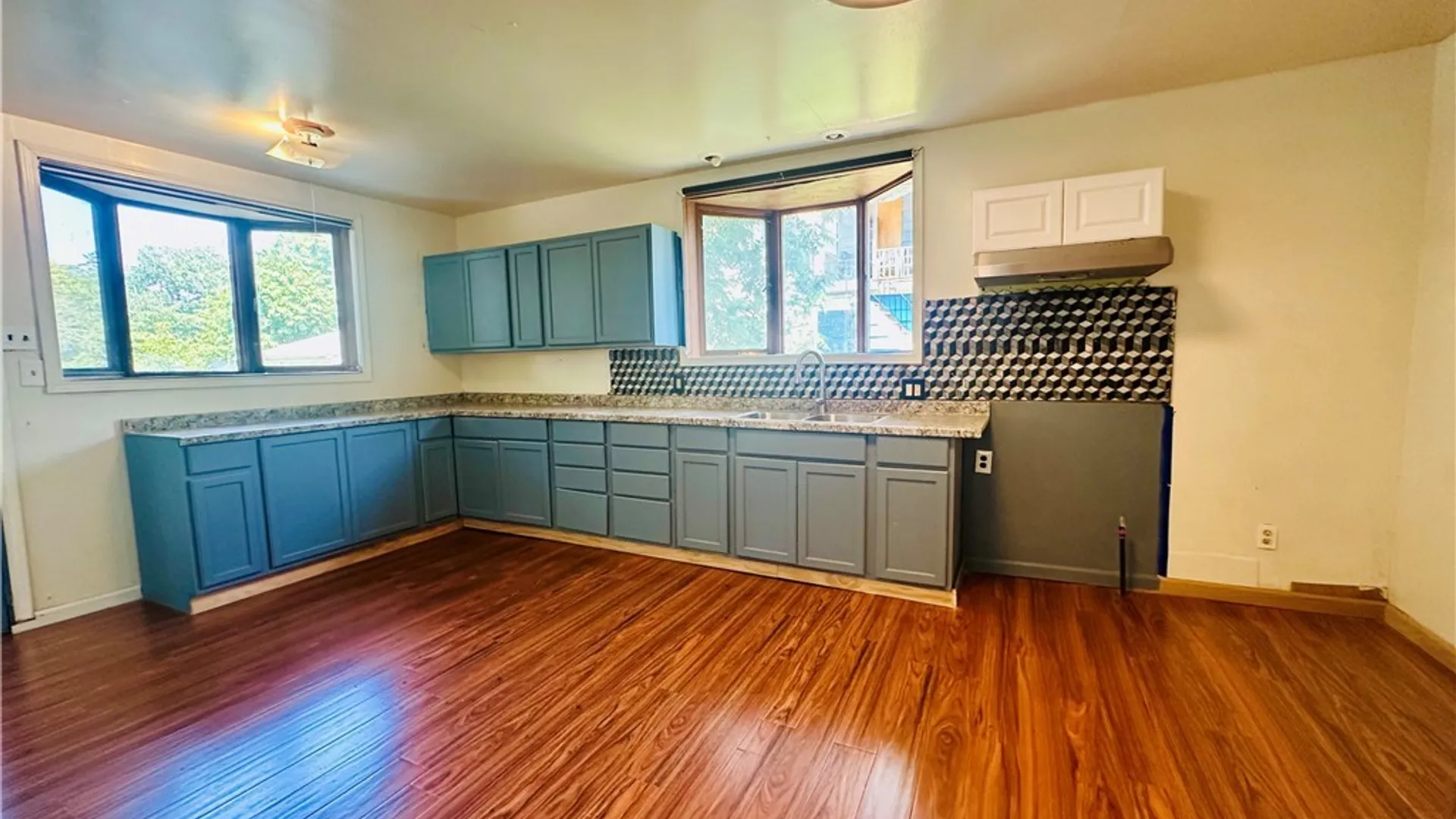 Property at 114 School Street, Buffalo, NY 14213 15