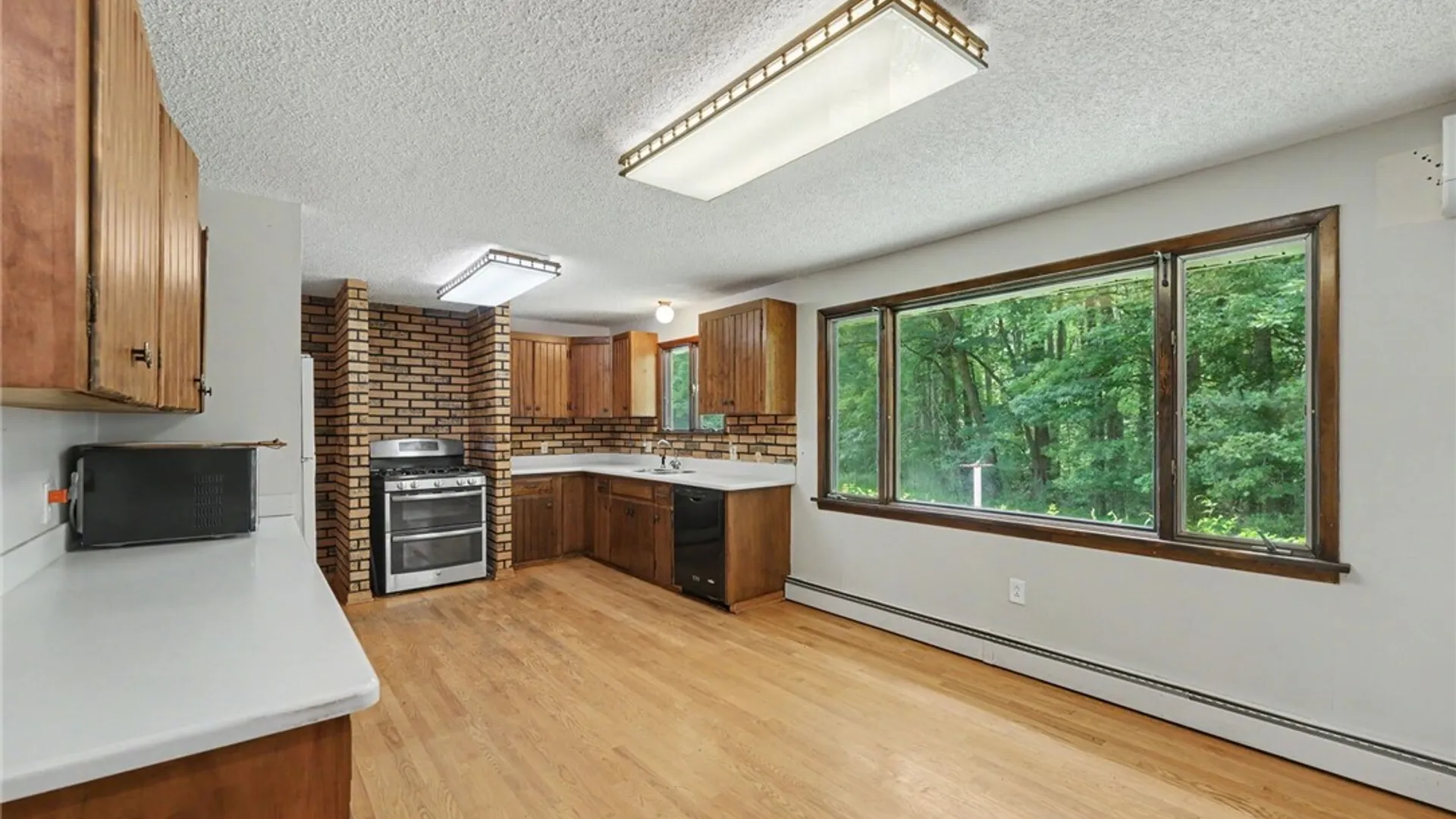 Property at 11209 Walnut Road, Sheridan, NY 14062 5