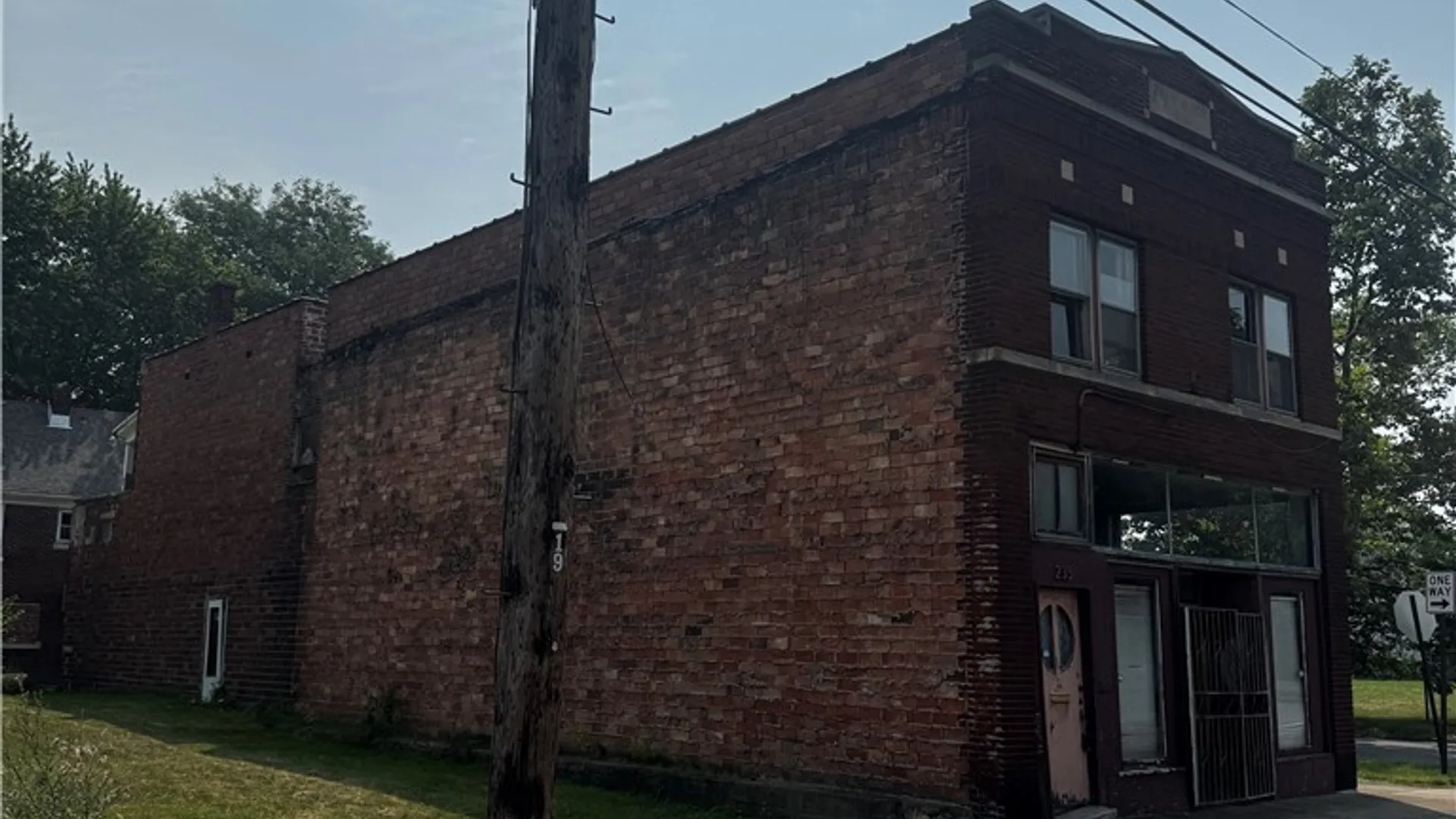 Property at 235 24th Street, Niagara Falls, NY 14303 3