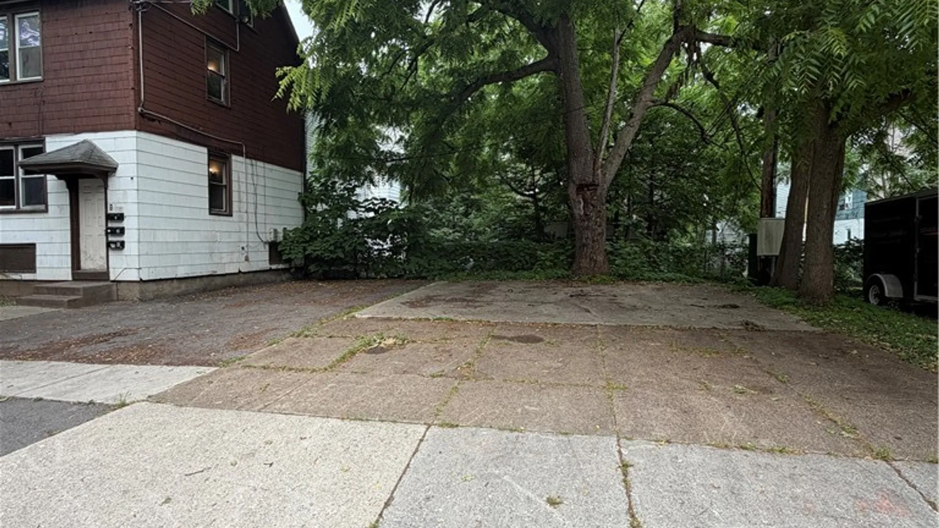 Property at 33 Tyler Street, Buffalo, NY 14214 2