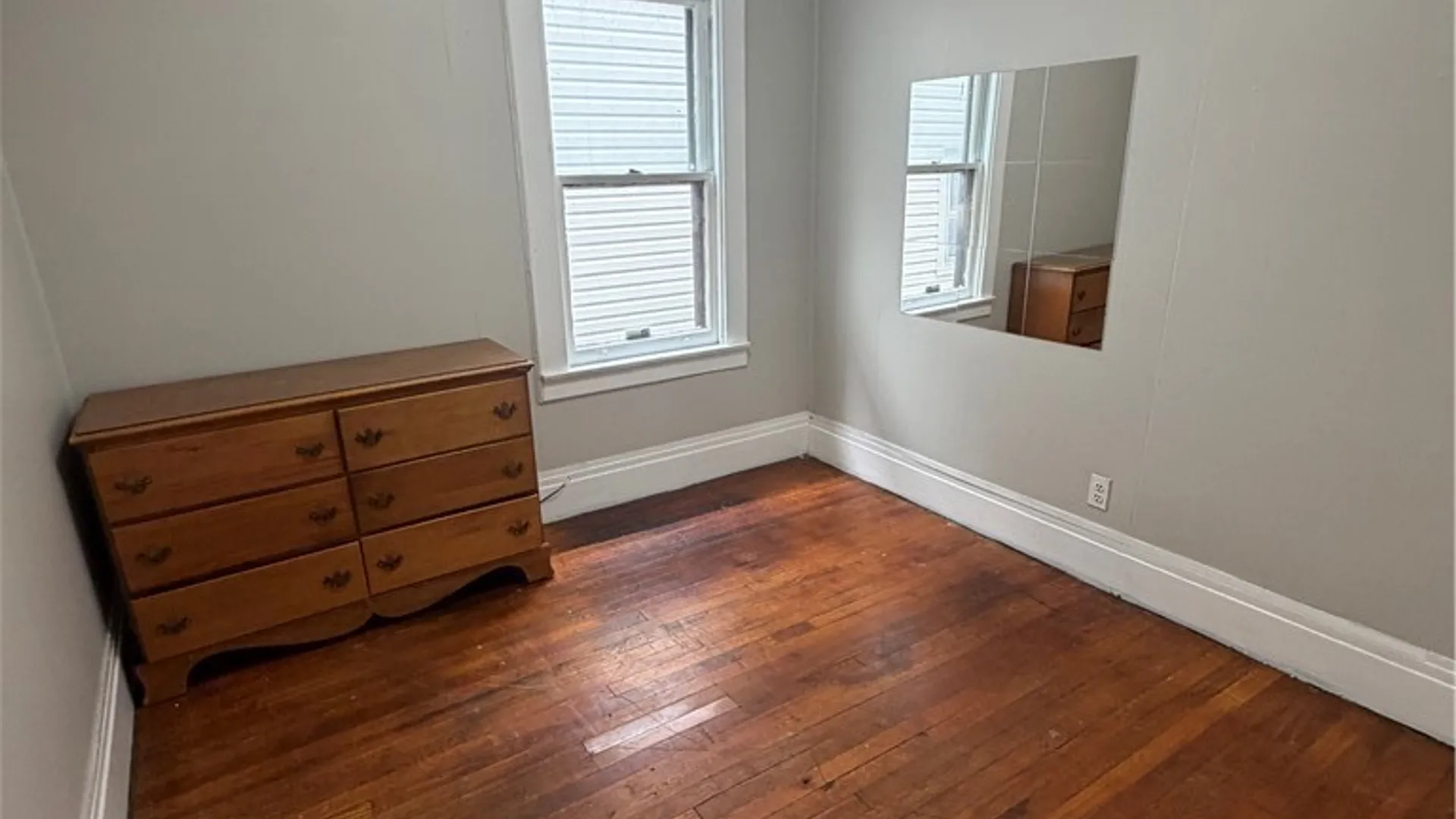 Property at 33 Tyler Street, Buffalo, NY 14214 5