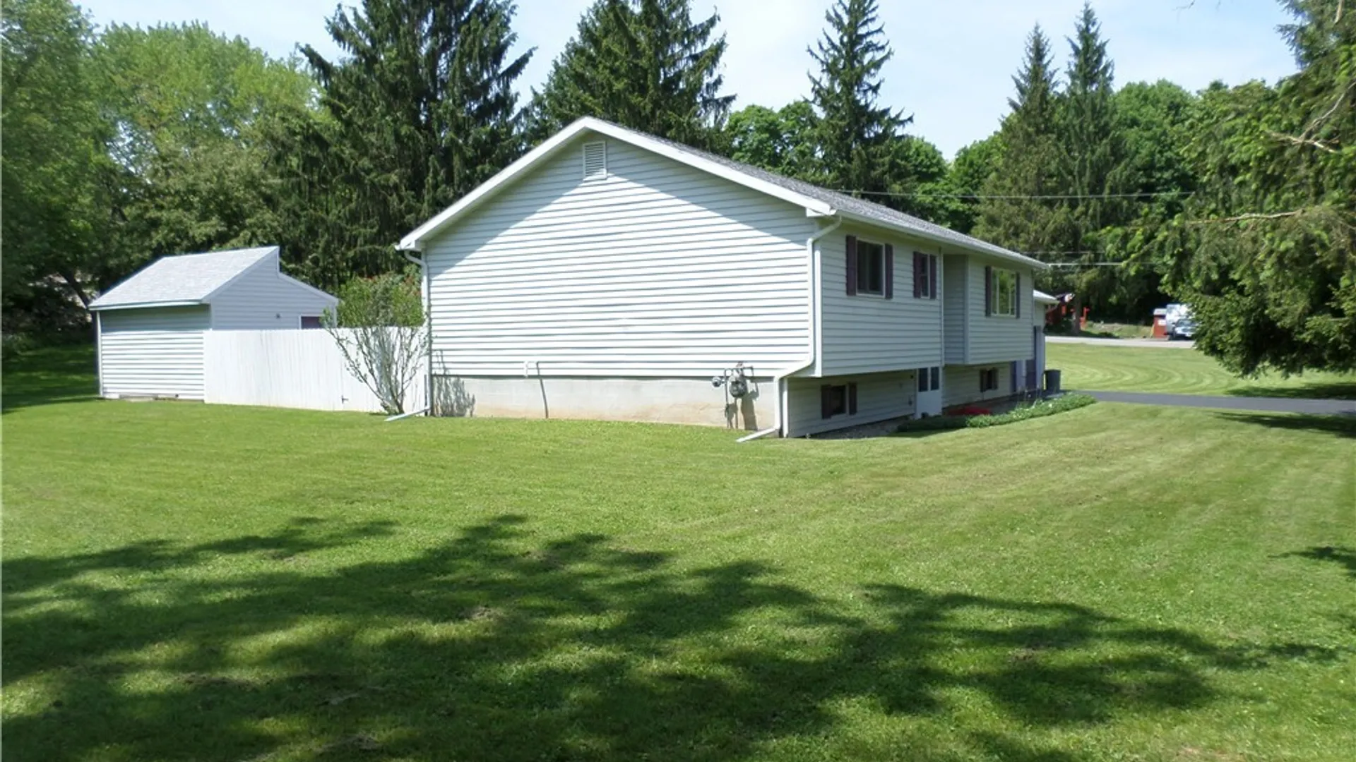 Property at 460 N 6th Street, Fulton, NY 13069 8