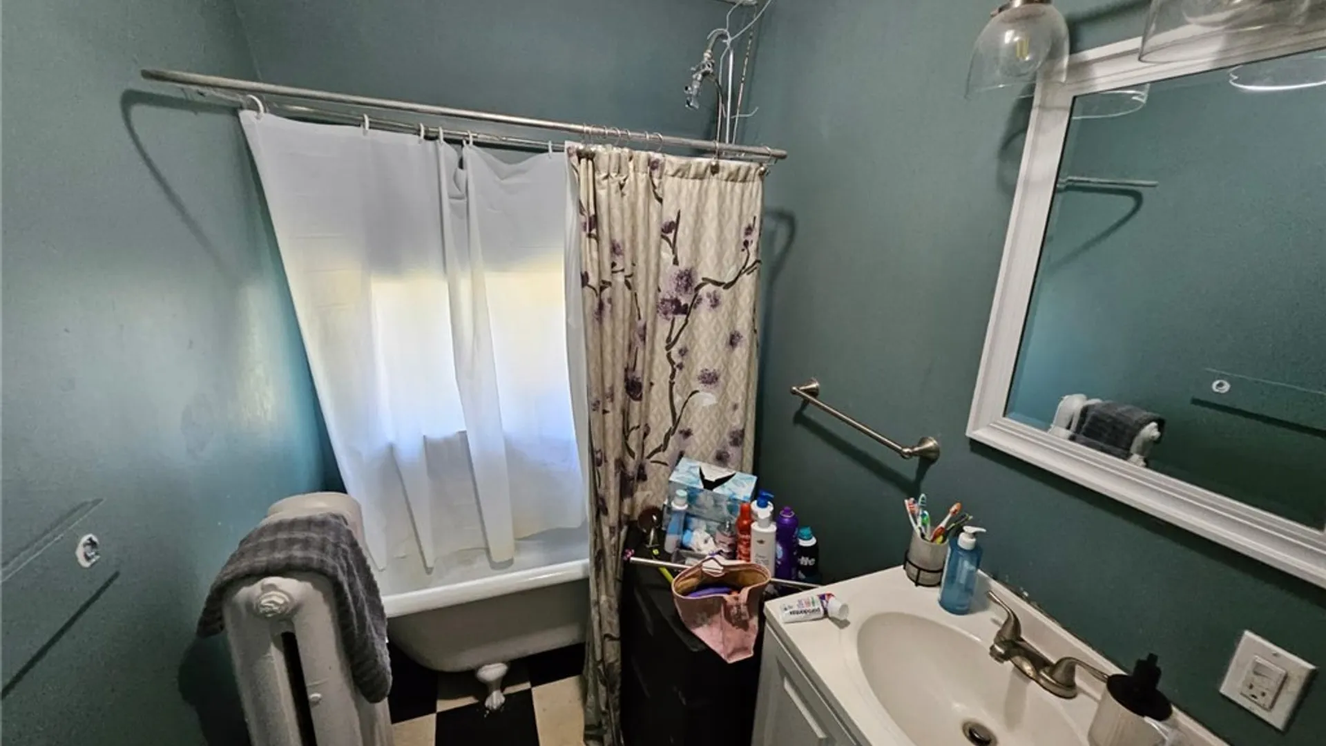 Property at 123 Stinard Avenue, Syracuse, NY 13207 4