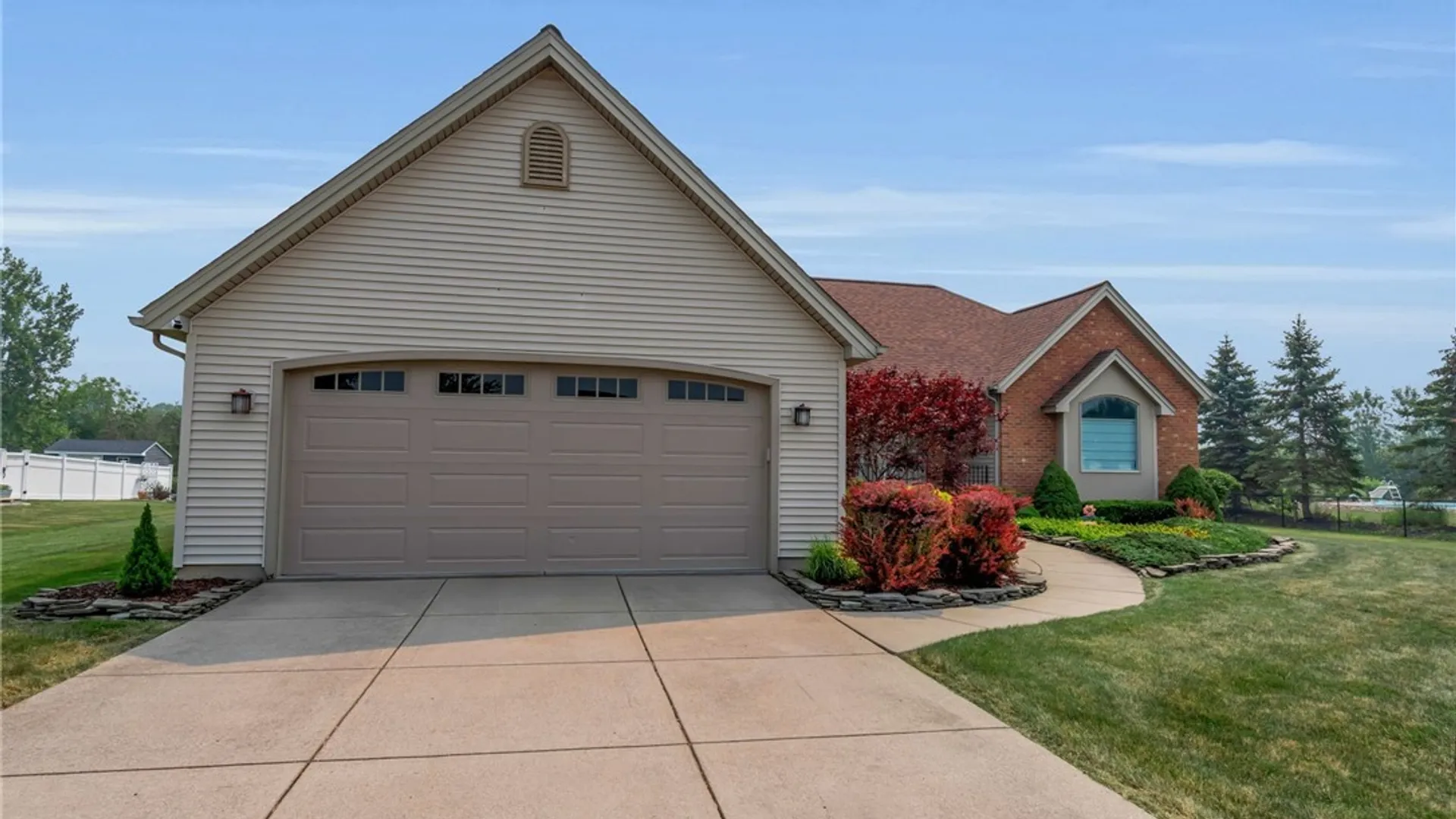 Property at 3921 Wildwing Drive, Wheatfield, NY 14120 50
