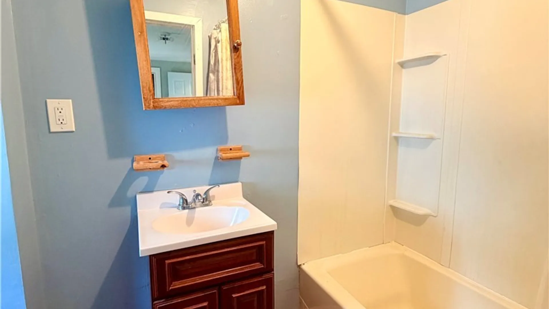 Property at 45 York Street, Buffalo, NY 14213 26