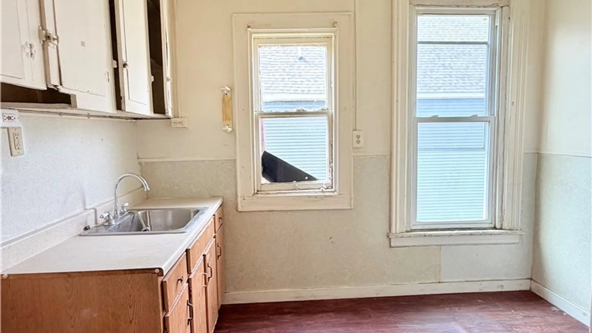 Property at 45 York Street, Buffalo, NY 14213 39