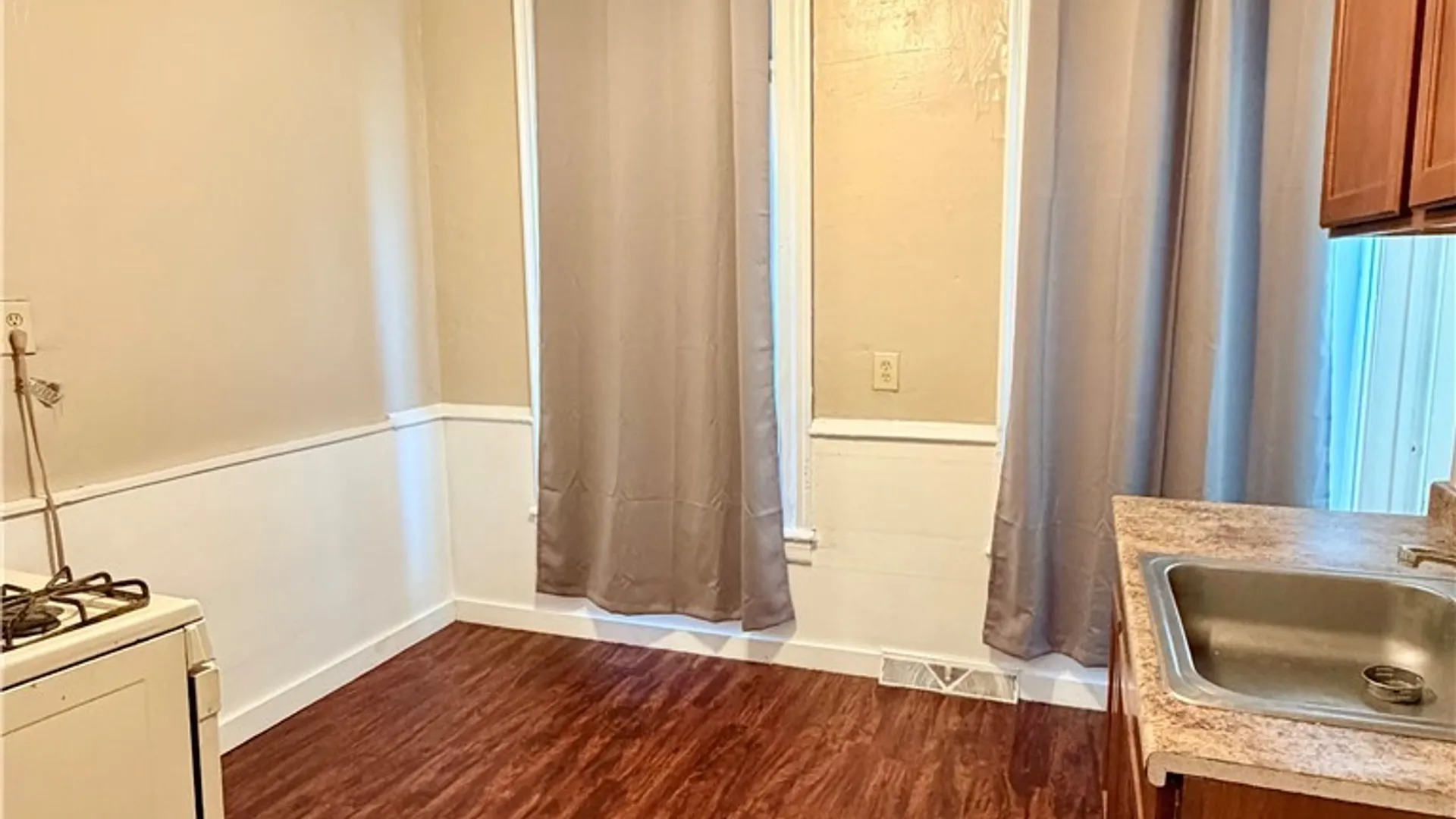 Property at 45 York Street, Buffalo, NY 14213 11