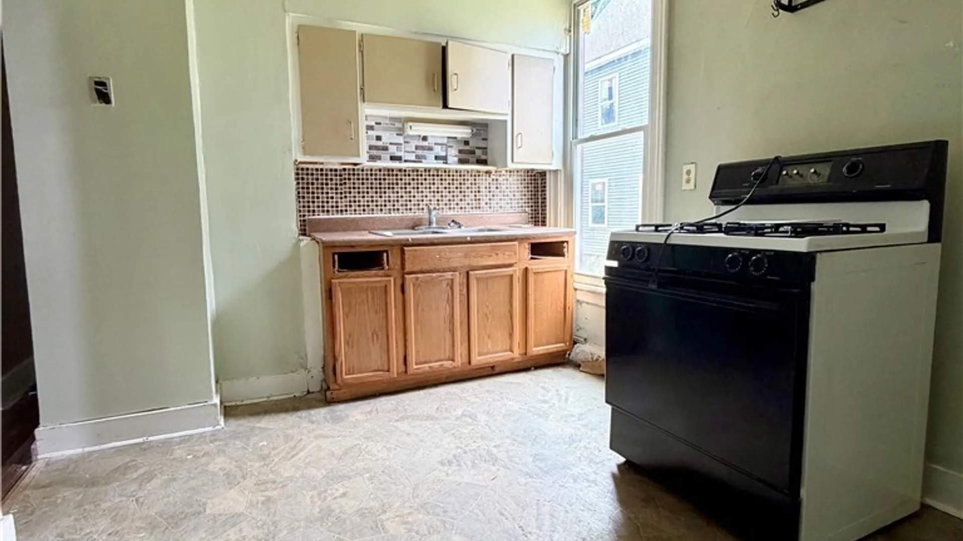 Property at 45 York Street, Buffalo, NY 14213 46