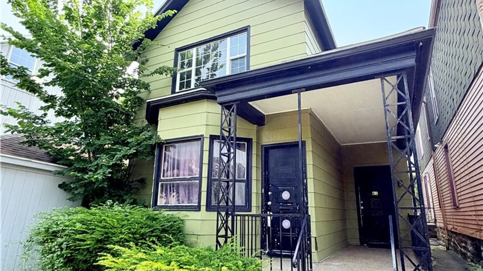 Property at 61 York Street, Buffalo, NY 14213 2