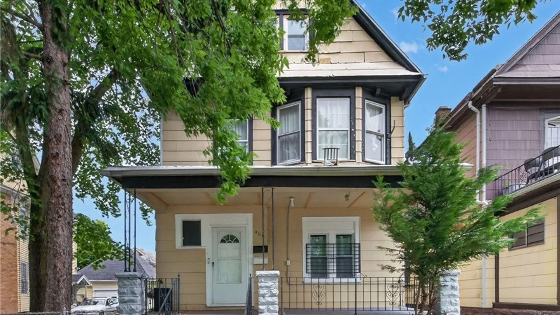 Property at 400 Winslow Avenue, Buffalo, NY 14211 2