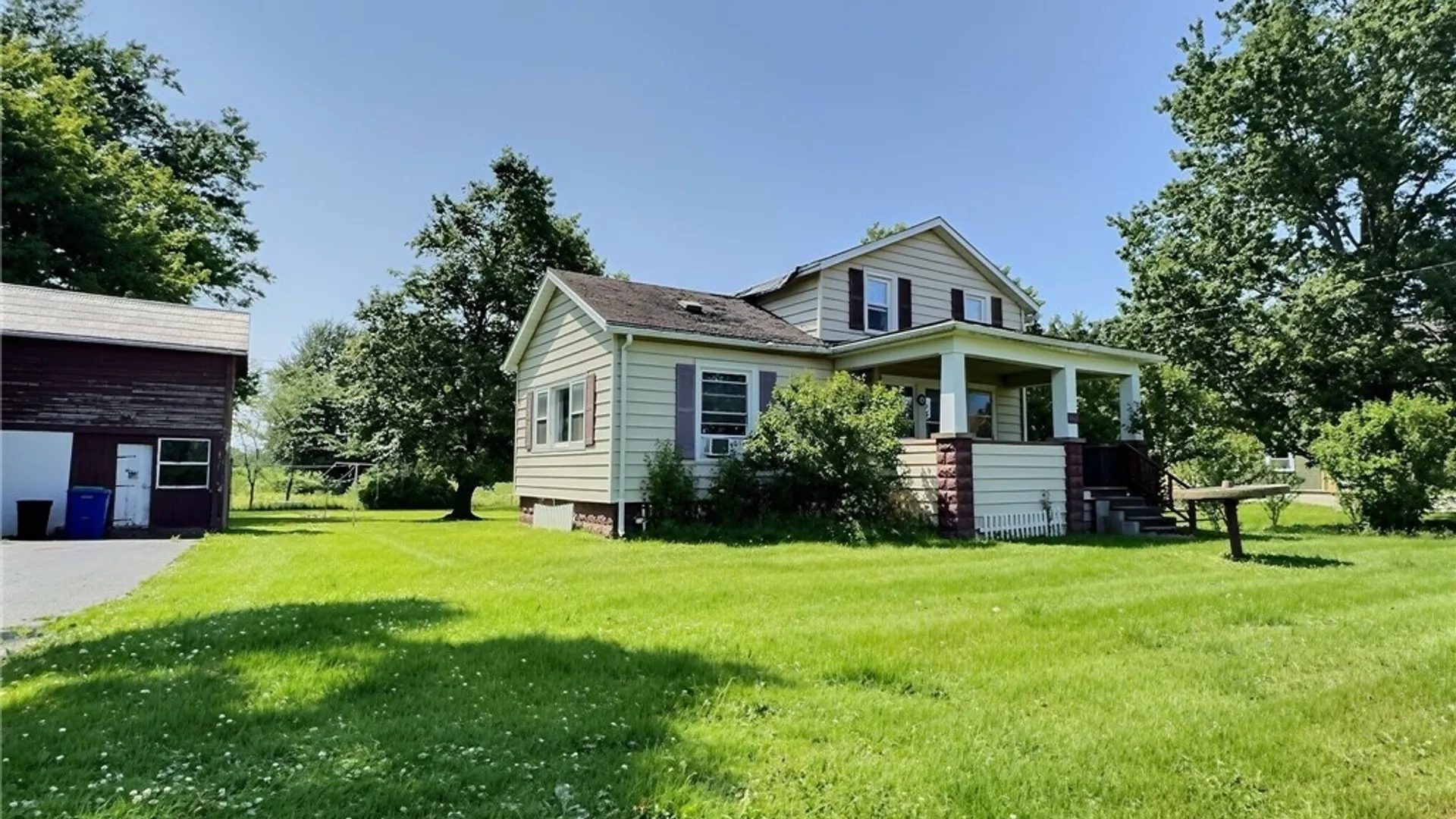 Property at 3662 Knowlesville Rd, Albion, NY 14411 2