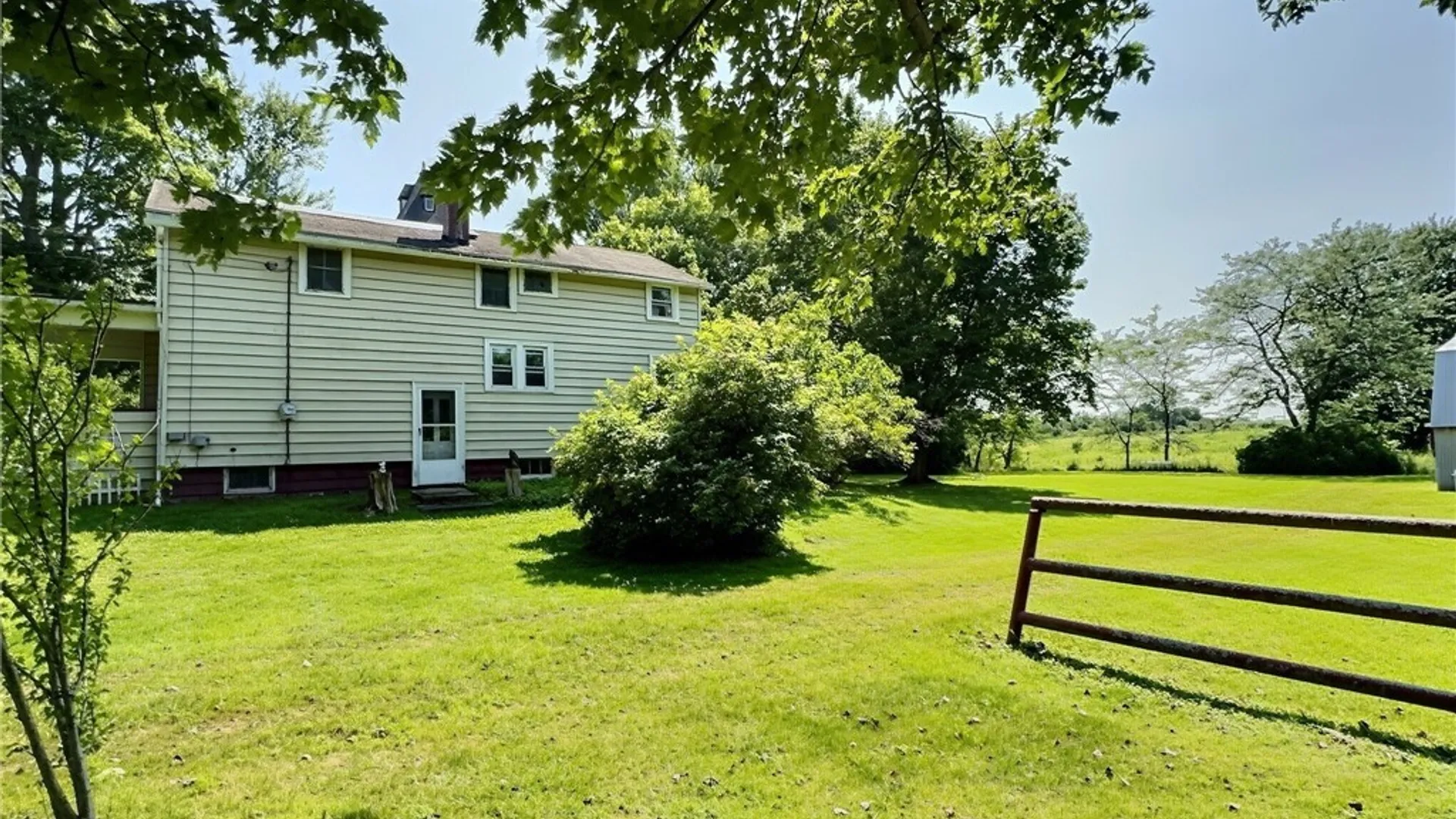 Property at 3662 Knowlesville Rd, Albion, NY 14411 4