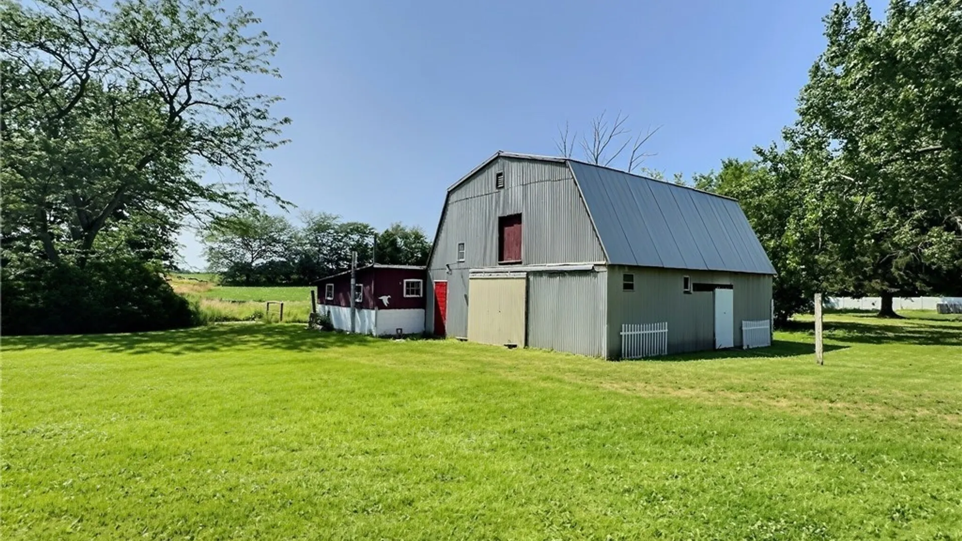 Property at 3662 Knowlesville Rd, Albion, NY 14411 6