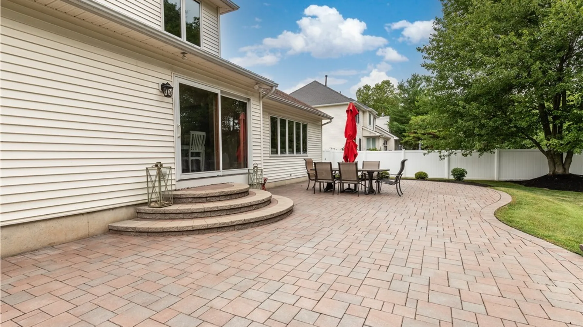 Property at 5225 Fox Trace, Clarence, NY 14221 6