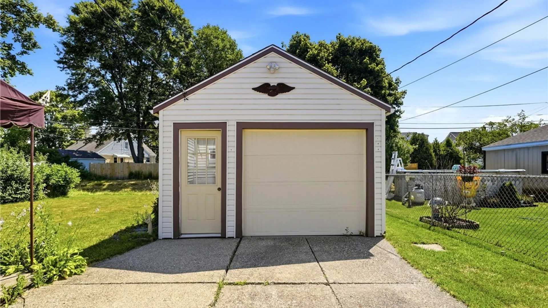 Property at 121 Vegola Avenue, Cheektowaga, NY 14225 28
