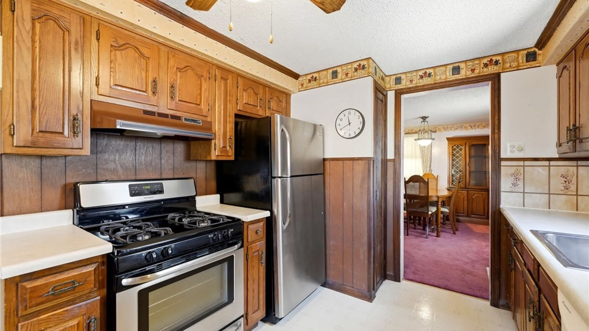 Property at 121 Vegola Avenue, Cheektowaga, NY 14225 9