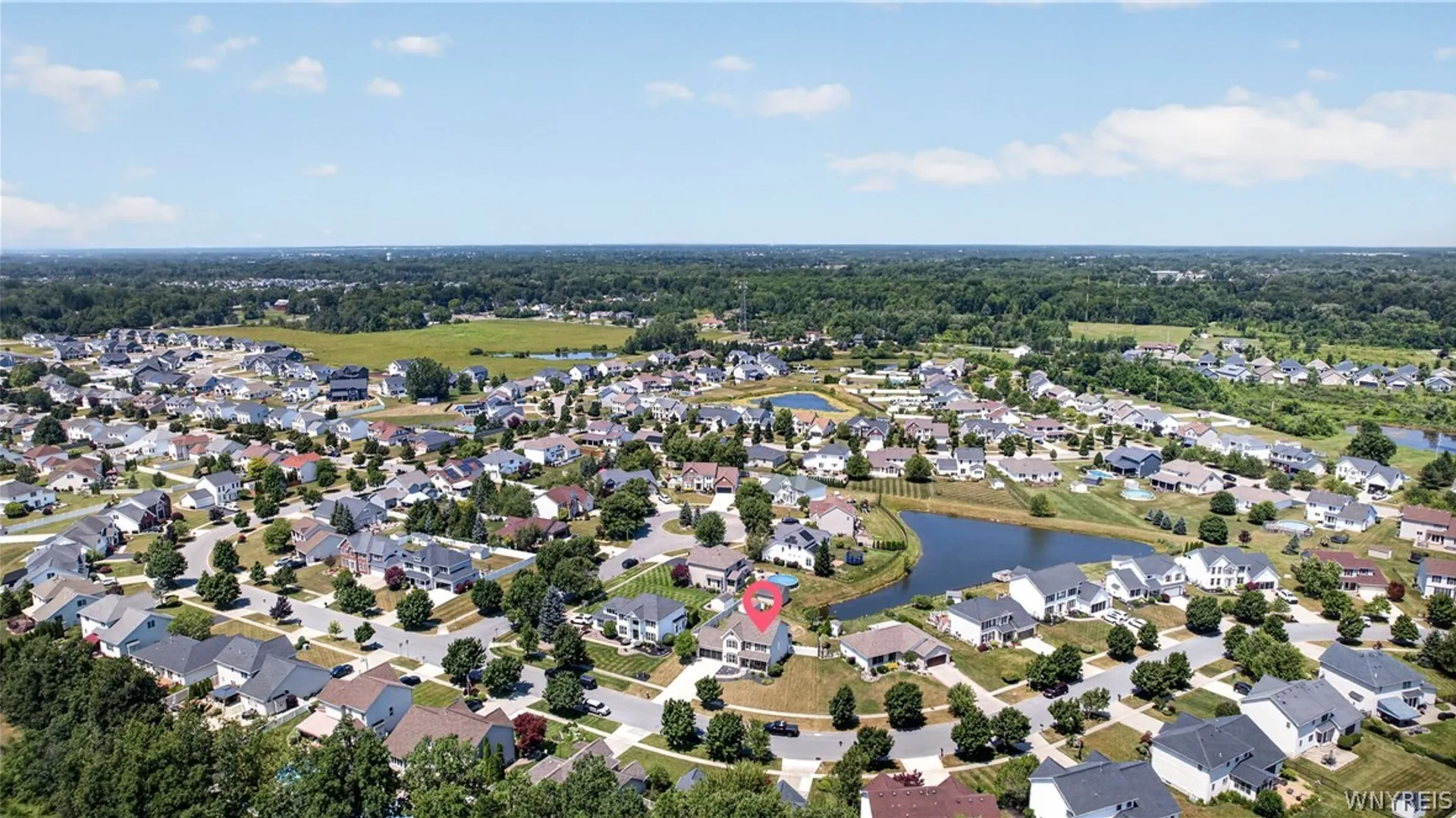 Property at 28 Apple Blossom Boulevard, Lancaster, NY 14086 50