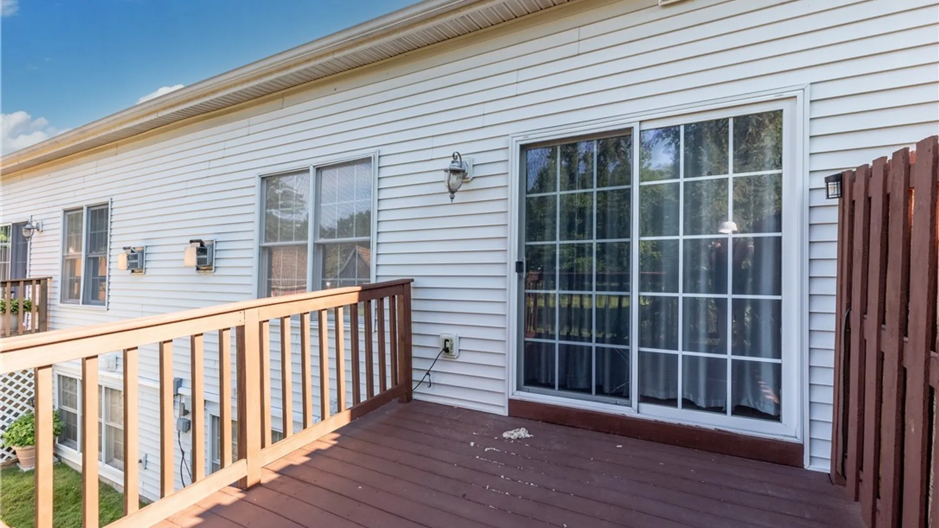 Property at 54 Park Lane Court, Amherst, NY 14221 4