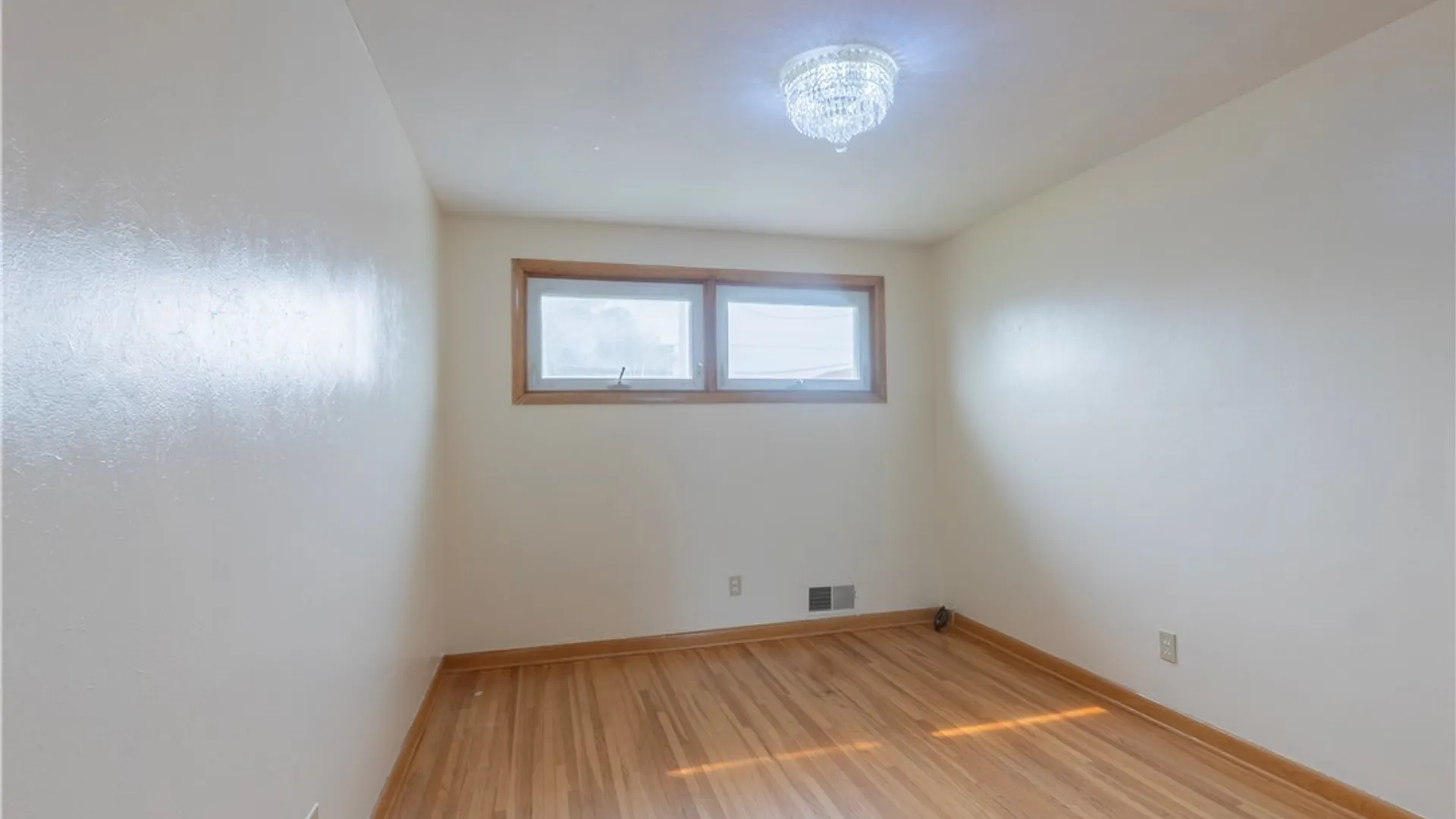 Property at 54 Ceil Drive, Cheektowaga, NY 14227 16